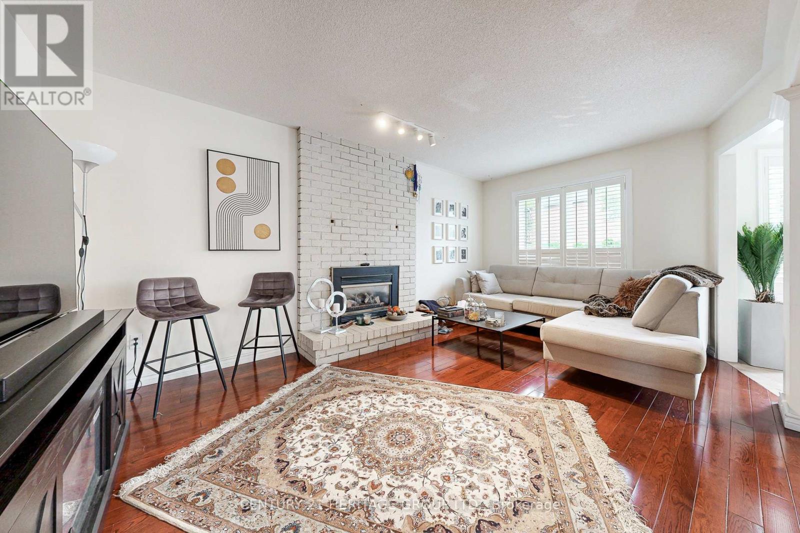 98 Charing Crescent, Aurora, Ontario  L4G 6P5 - Photo 18 - N12997552