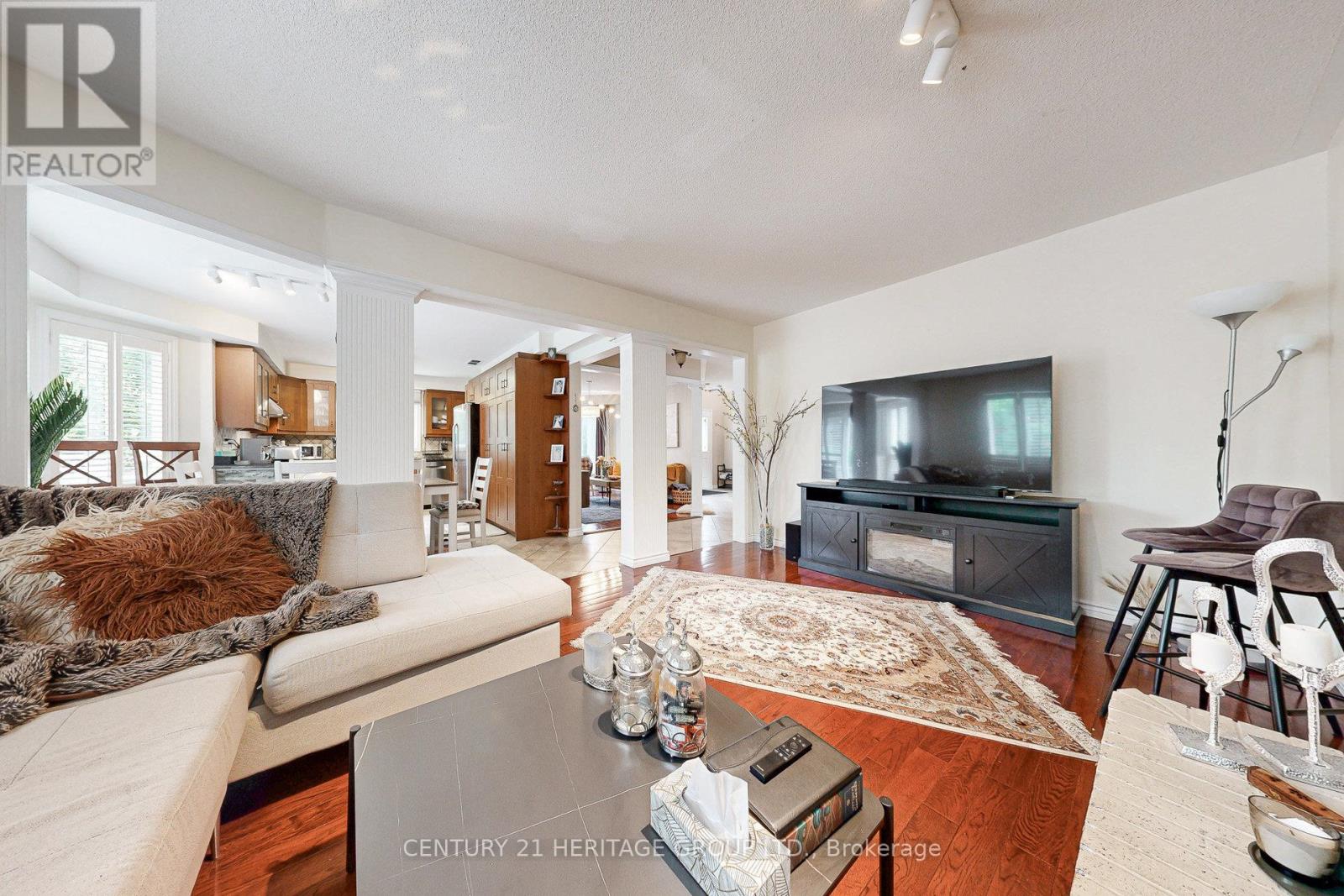 98 Charing Crescent, Aurora, Ontario  L4G 6P5 - Photo 20 - N12997552