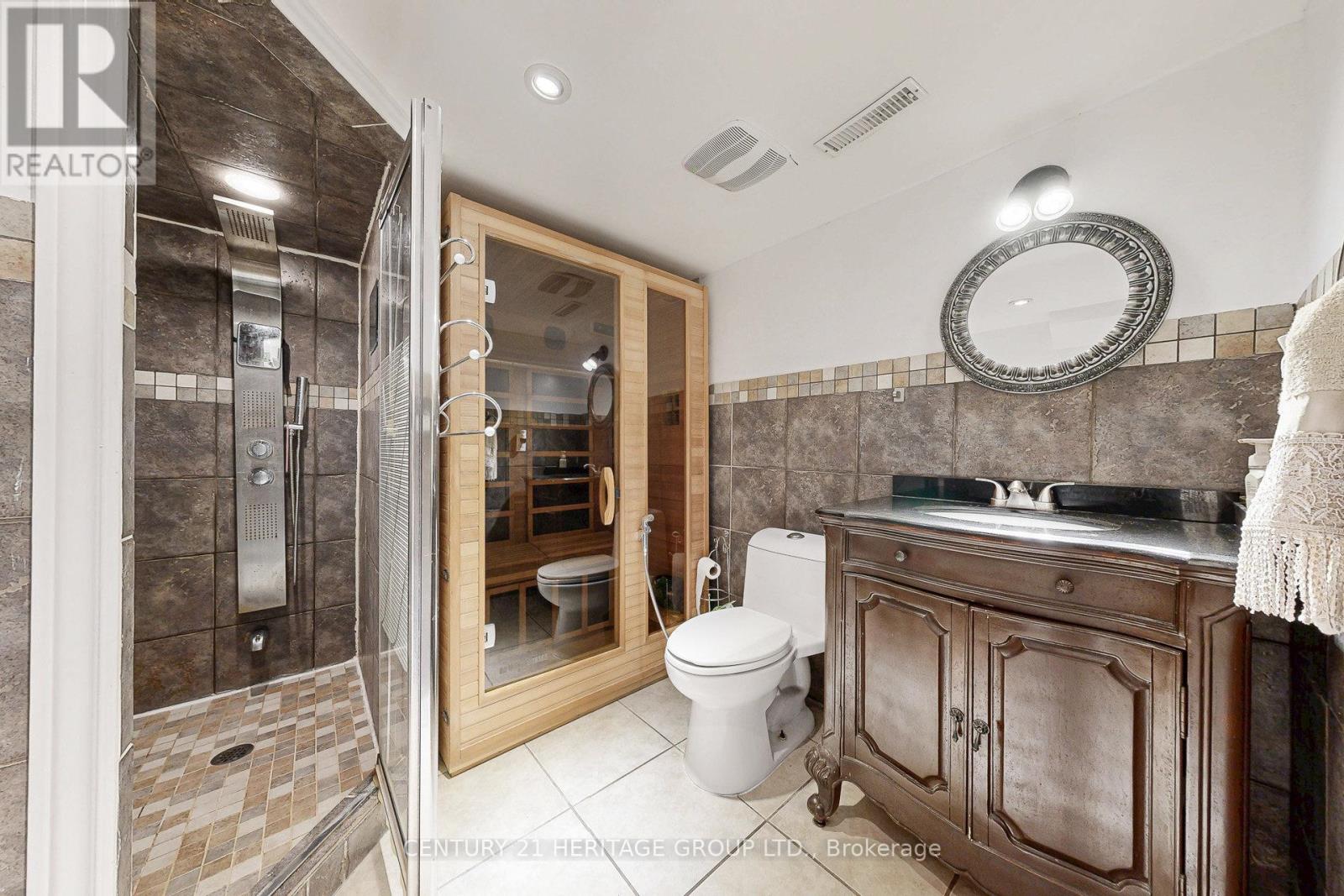 98 Charing Crescent, Aurora, Ontario  L4G 6P5 - Photo 48 - N12997552