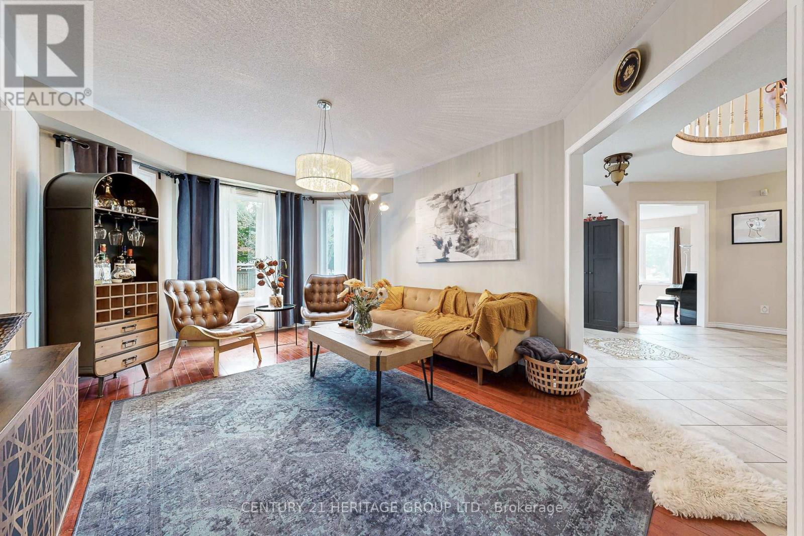 98 Charing Crescent, Aurora, Ontario  L4G 6P5 - Photo 7 - N12997552