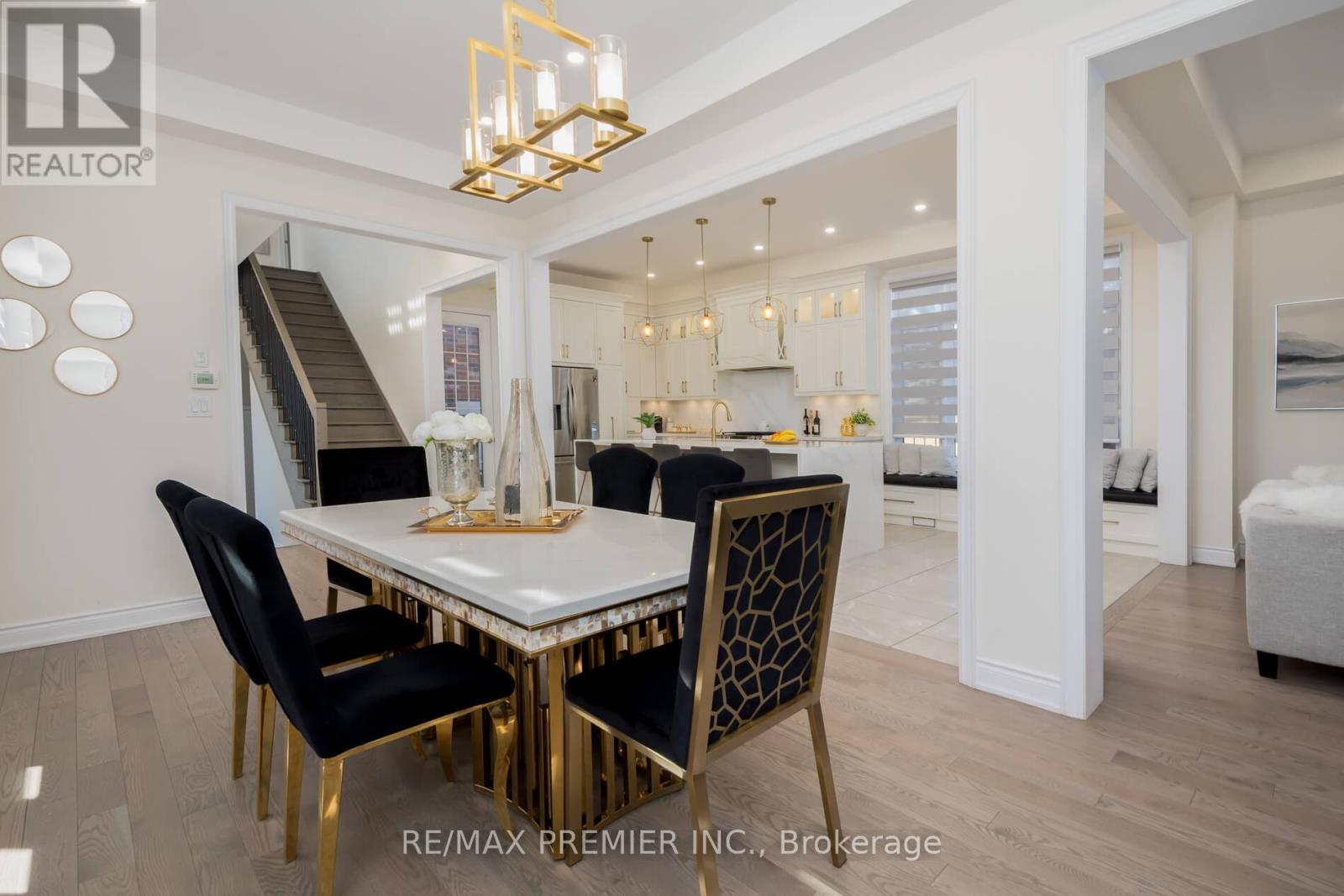 18 Inverness Way, Bradford West Gwillimbury, Ontario  L3Z 0W4 - Photo 10 - N12997626