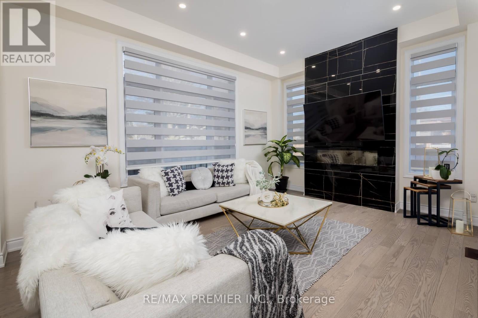 18 Inverness Way, Bradford West Gwillimbury, Ontario  L3Z 0W4 - Photo 13 - N12997626