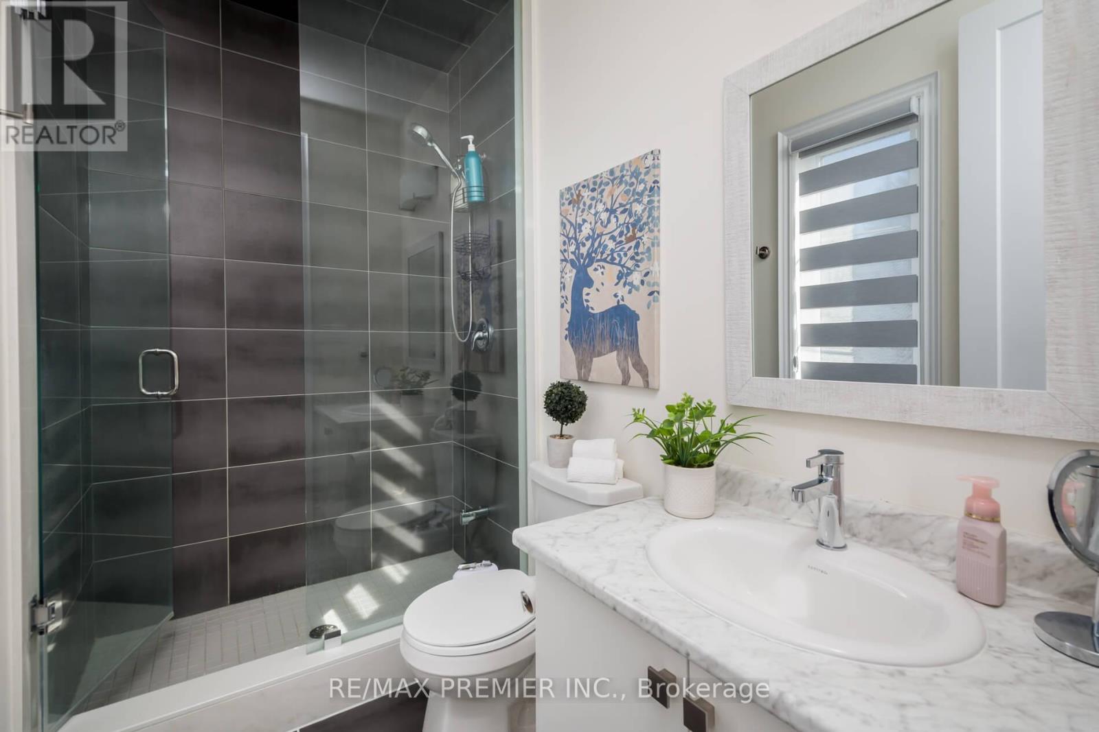 18 Inverness Way, Bradford West Gwillimbury, Ontario  L3Z 0W4 - Photo 36 - N12997626