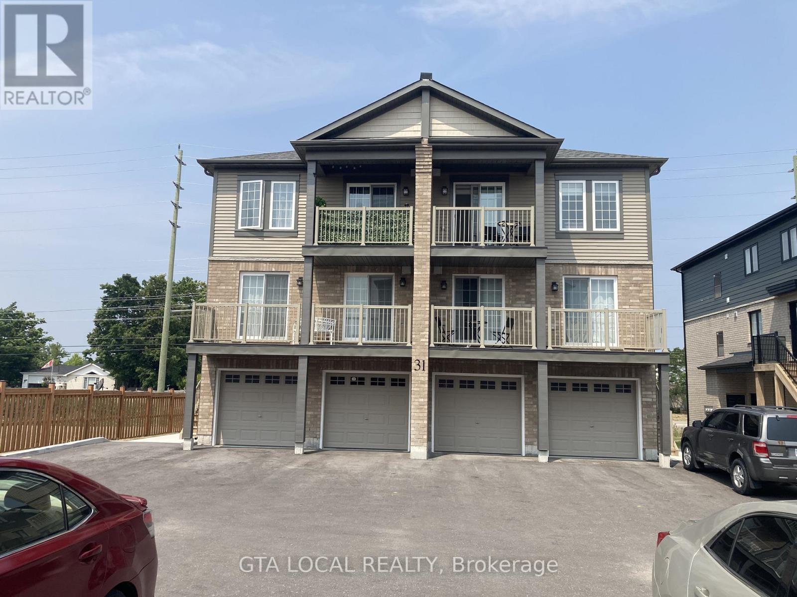 1 - 31 PUMPKIN CORNER CRESCENT, Barrie, Ontario