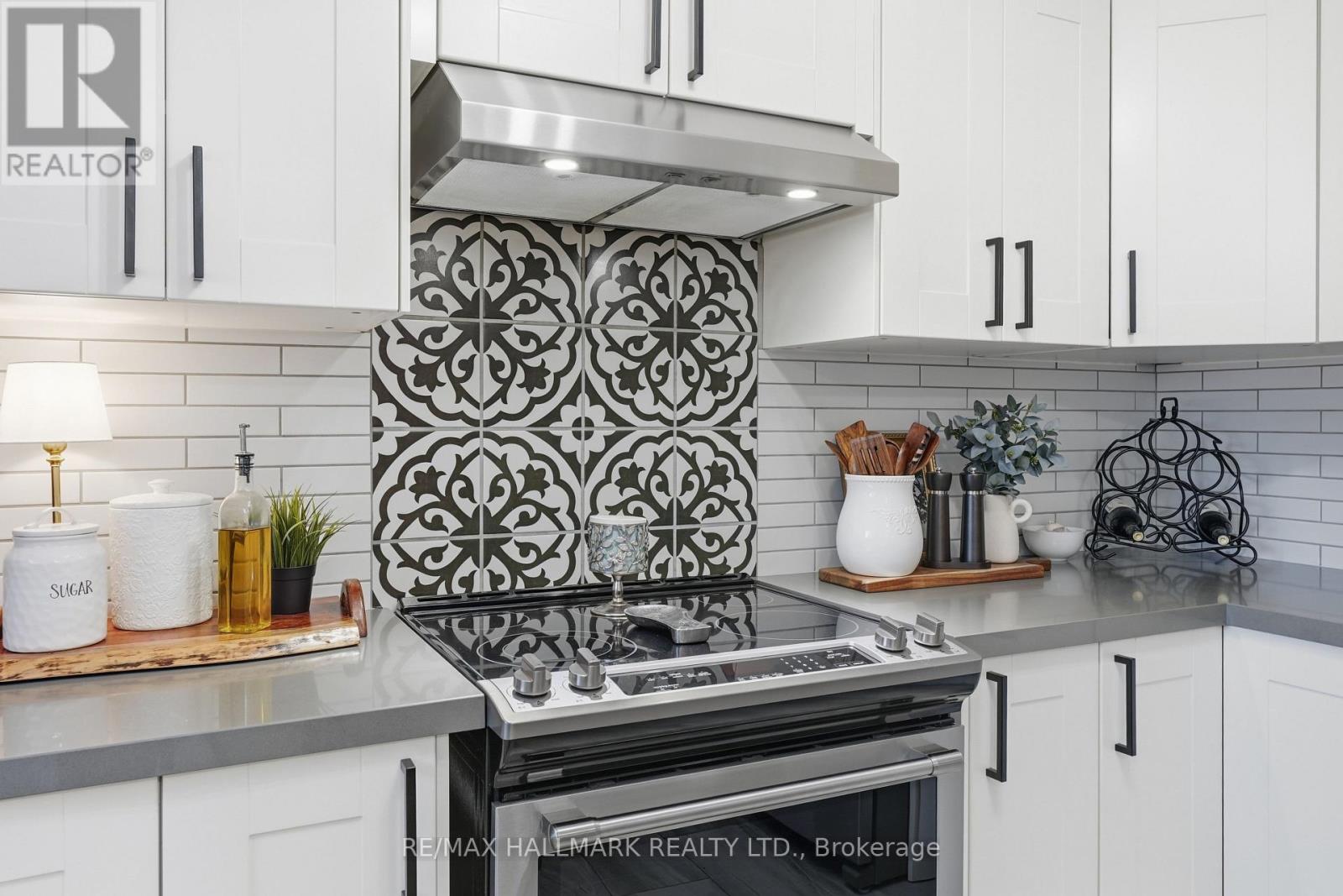 28 Jane Crescent, Barrie (Allandale Heights), Ontario  L4N 3T8 - Photo 14 - S12997520