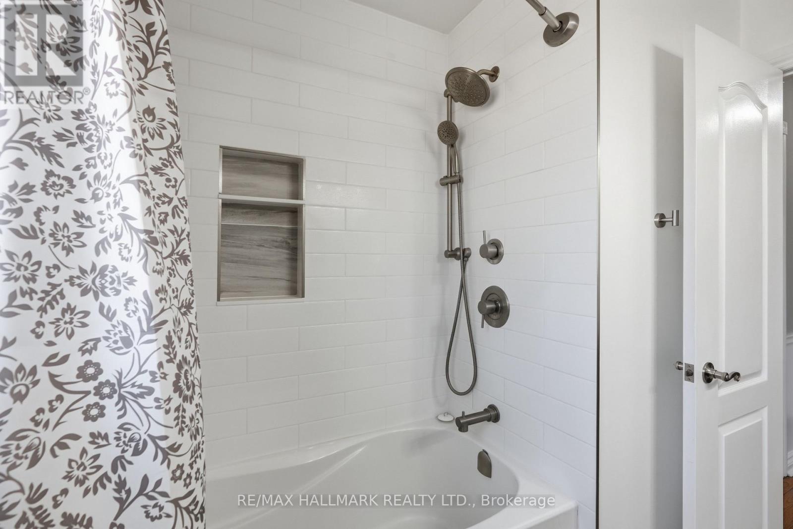 28 Jane Crescent, Barrie (Allandale Heights), Ontario  L4N 3T8 - Photo 24 - S12997520