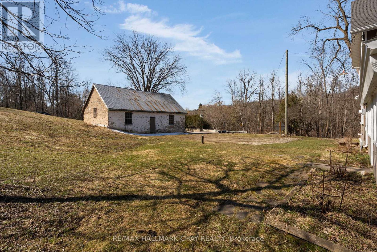 8997 County Road 9, Clearview, Ontario  L0M 1G0 - Photo 25 - S12997562