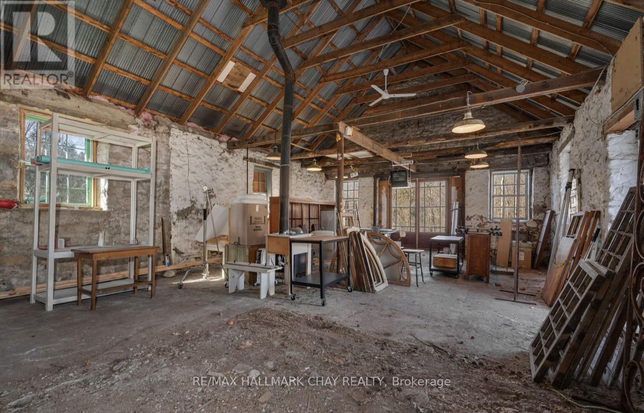 8997 County Road 9, Clearview, Ontario  L0M 1G0 - Photo 26 - S12997562