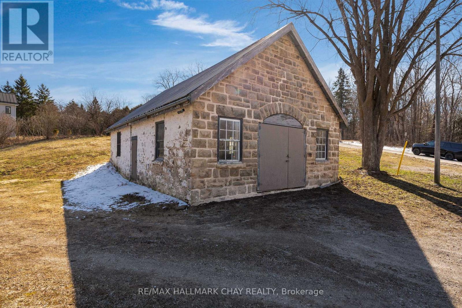 8997 County Road 9, Clearview, Ontario  L0M 1G0 - Photo 5 - S12997562