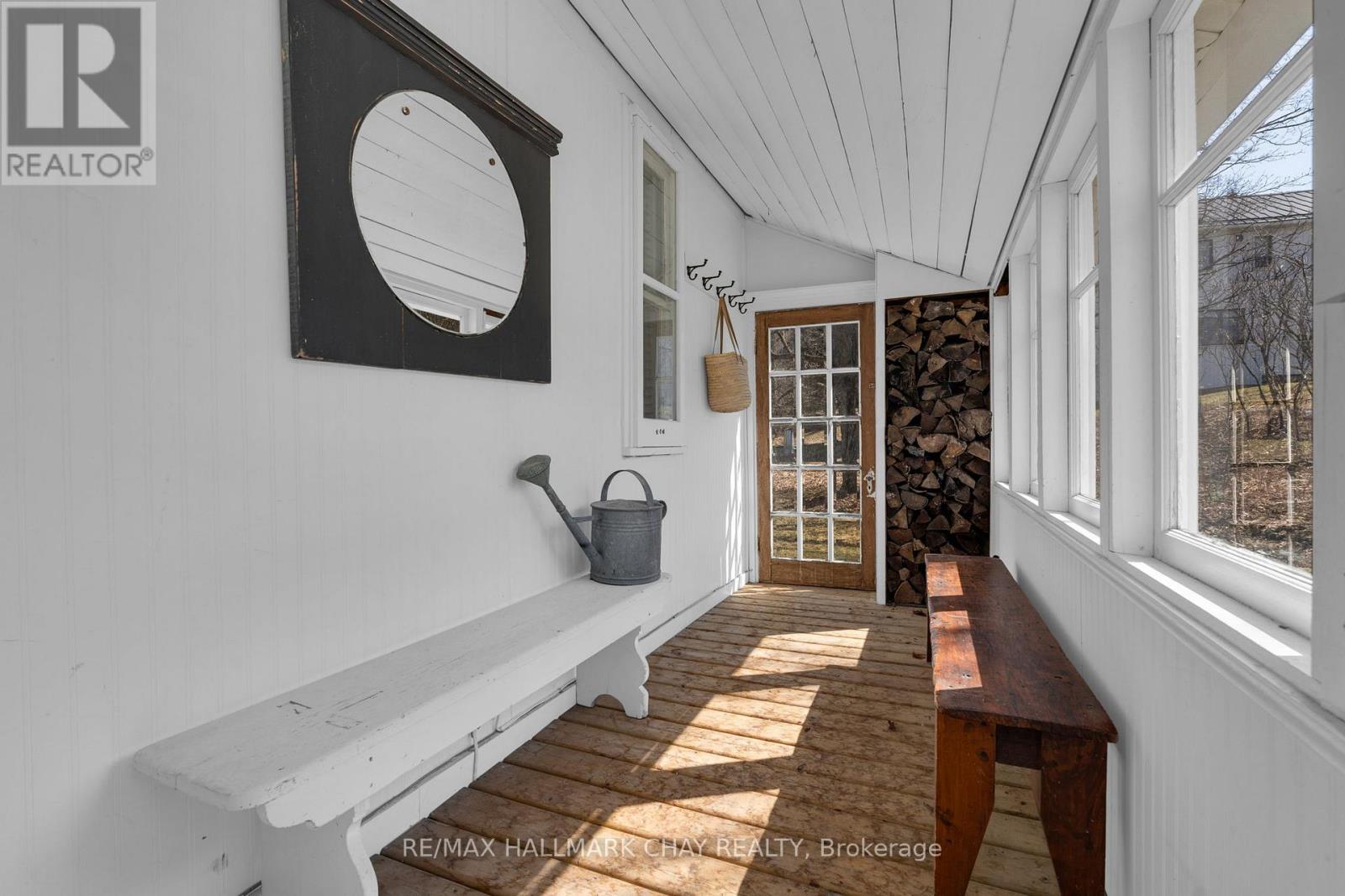 8997 County Road 9, Clearview, Ontario  L0M 1G0 - Photo 7 - S12997562