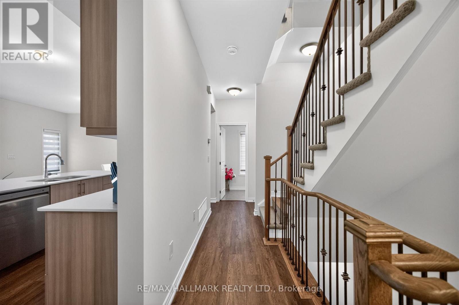 2 Wyn Wood Lane, Orillia, Ontario  L3V 8P6 - Photo 13 - S12997648