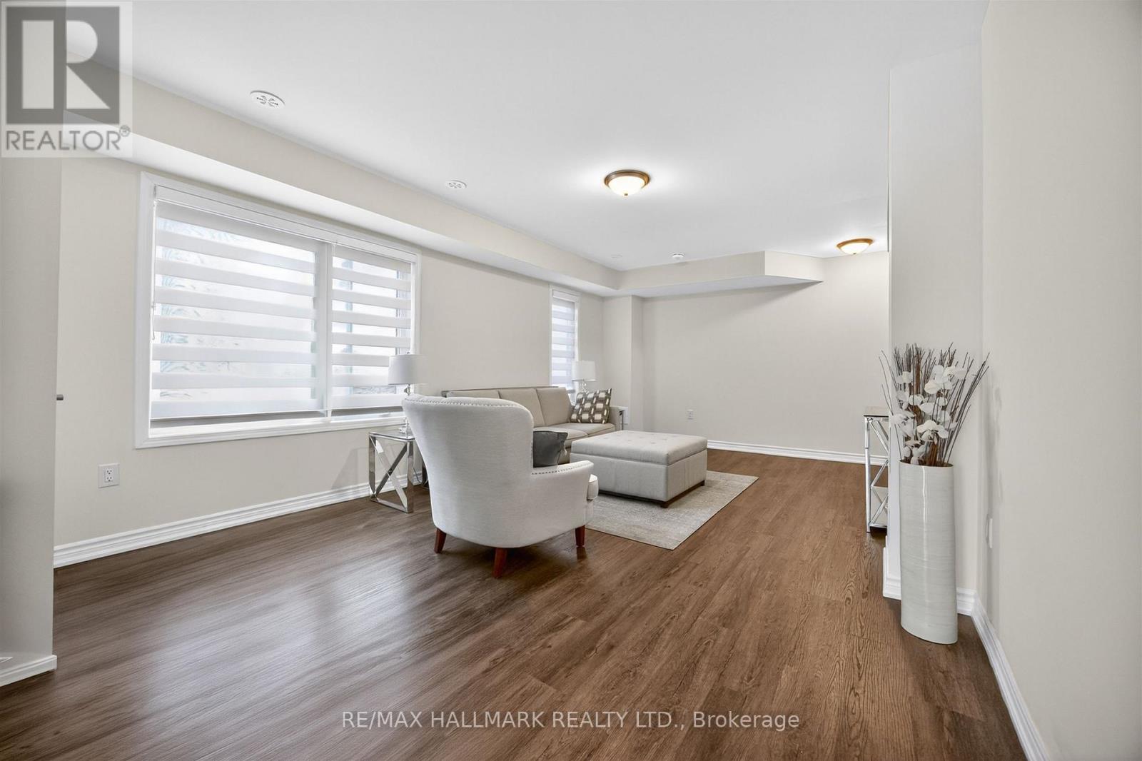 2 Wyn Wood Lane, Orillia, Ontario  L3V 8P6 - Photo 5 - S12997648