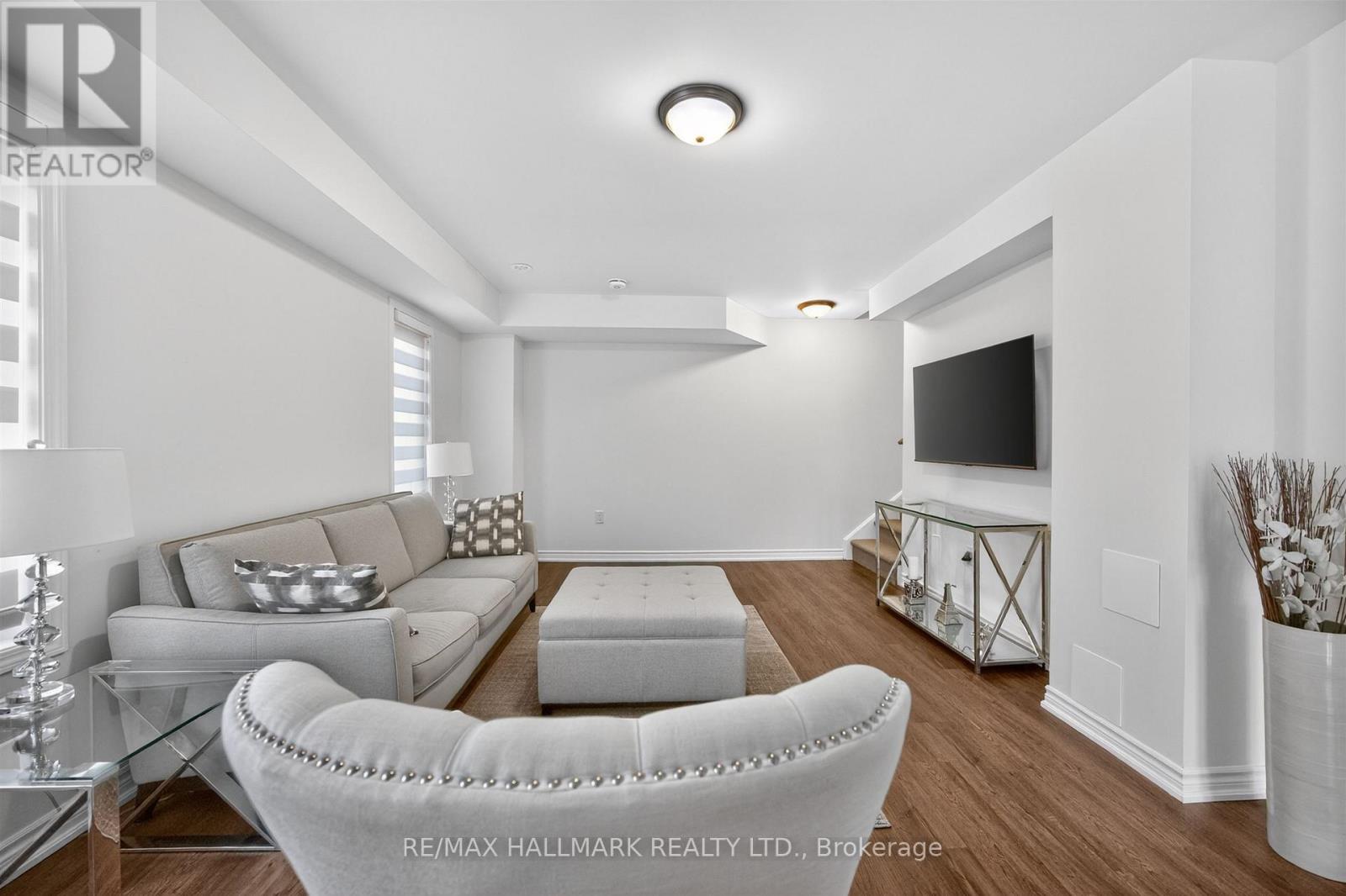 2 Wyn Wood Lane, Orillia, Ontario  L3V 8P6 - Photo 6 - S12997648