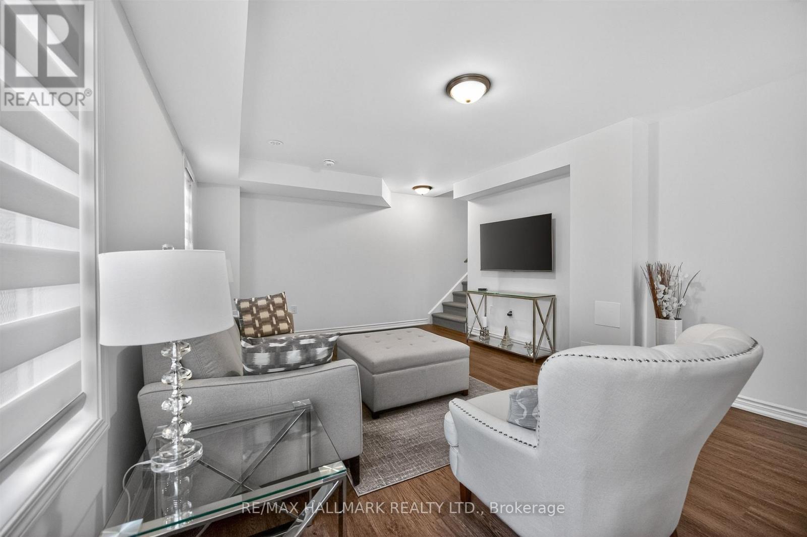 2 Wyn Wood Lane, Orillia, Ontario  L3V 8P6 - Photo 7 - S12997648