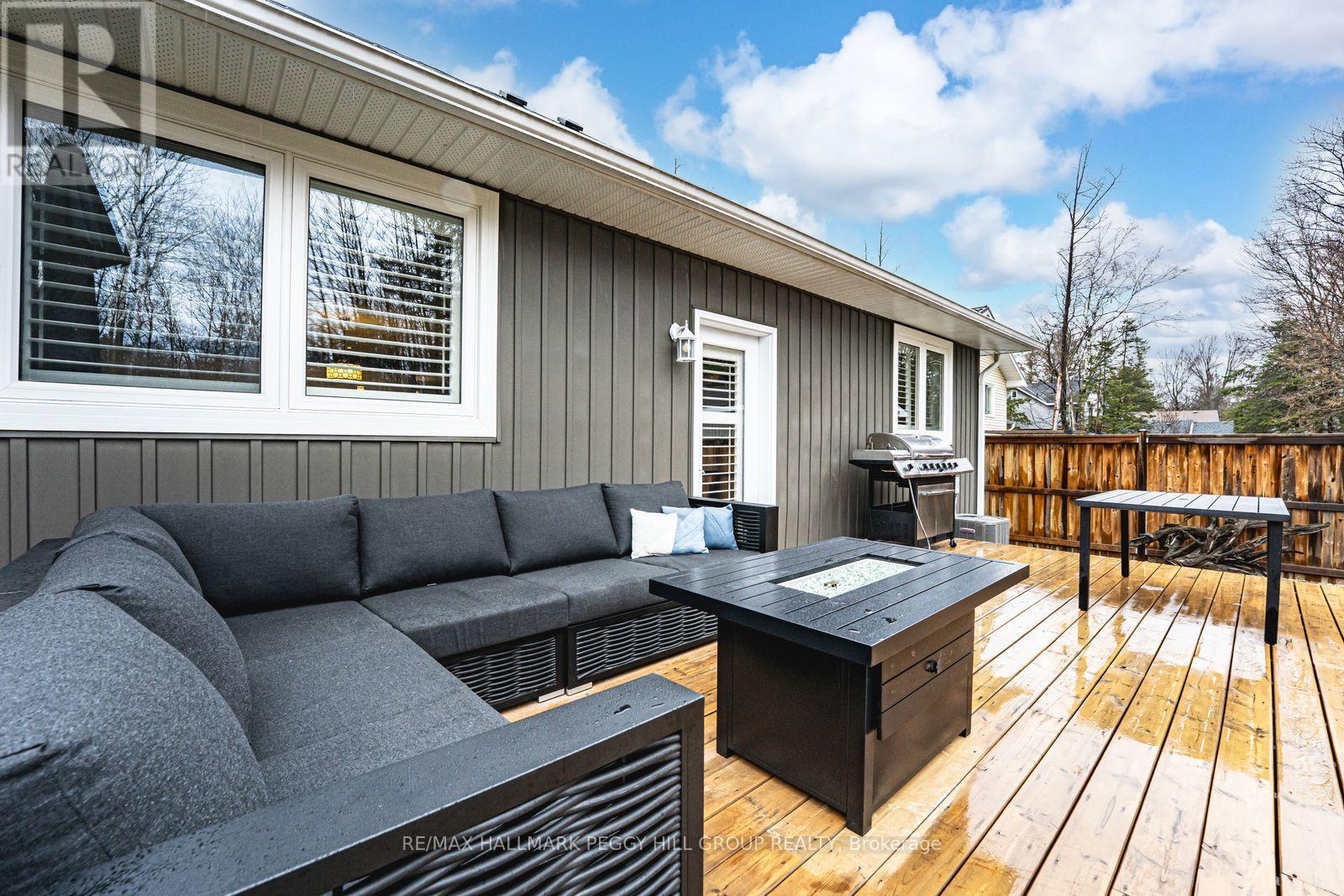 9 Northgate Road, Wasaga Beach, Ontario  L9Z 2N7 - Photo 12 - S12997706