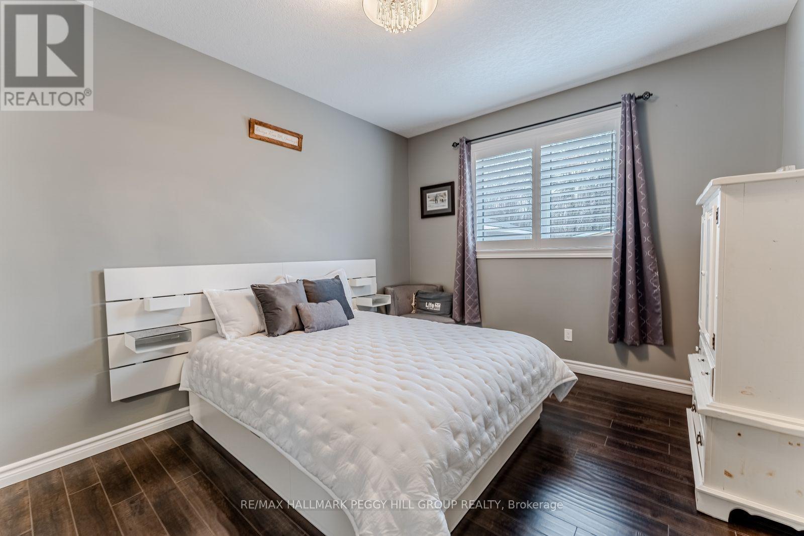 9 Northgate Road, Wasaga Beach, Ontario  L9Z 2N7 - Photo 7 - S12997706