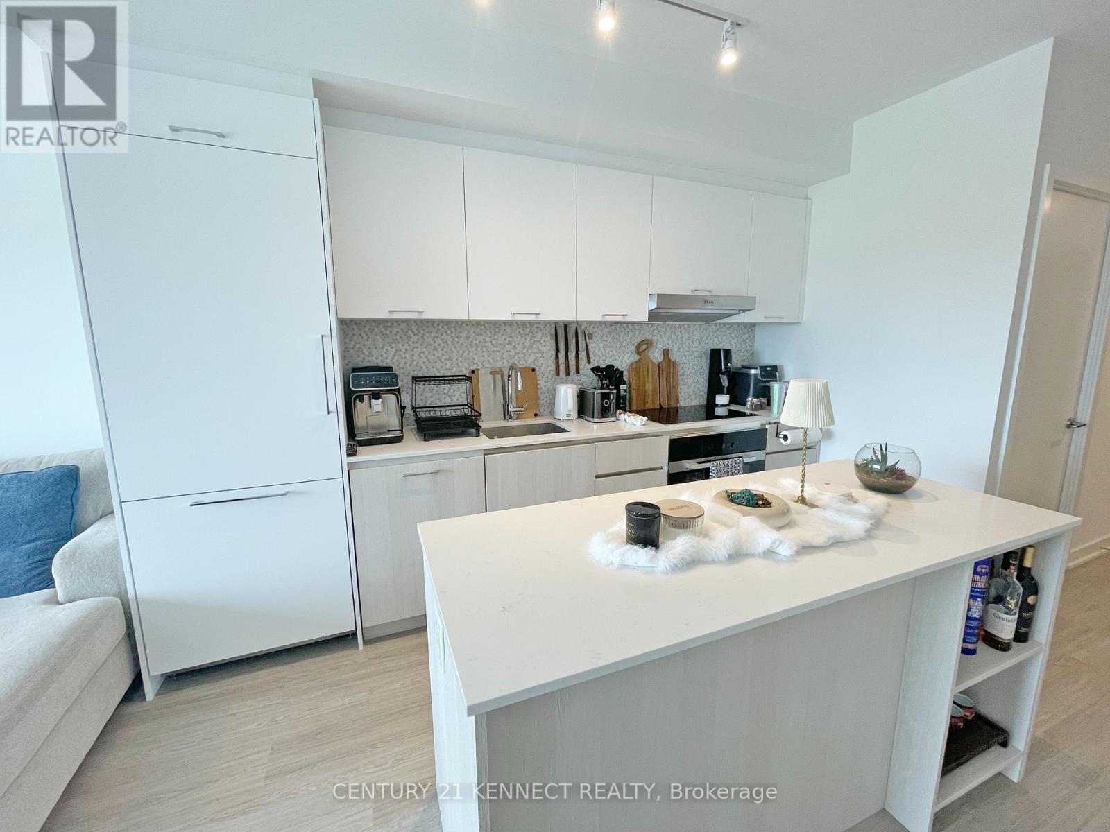 707 - 8188 Yonge Street, Vaughan, Ontario  L4J 1W5 - Photo 15 - N12995720