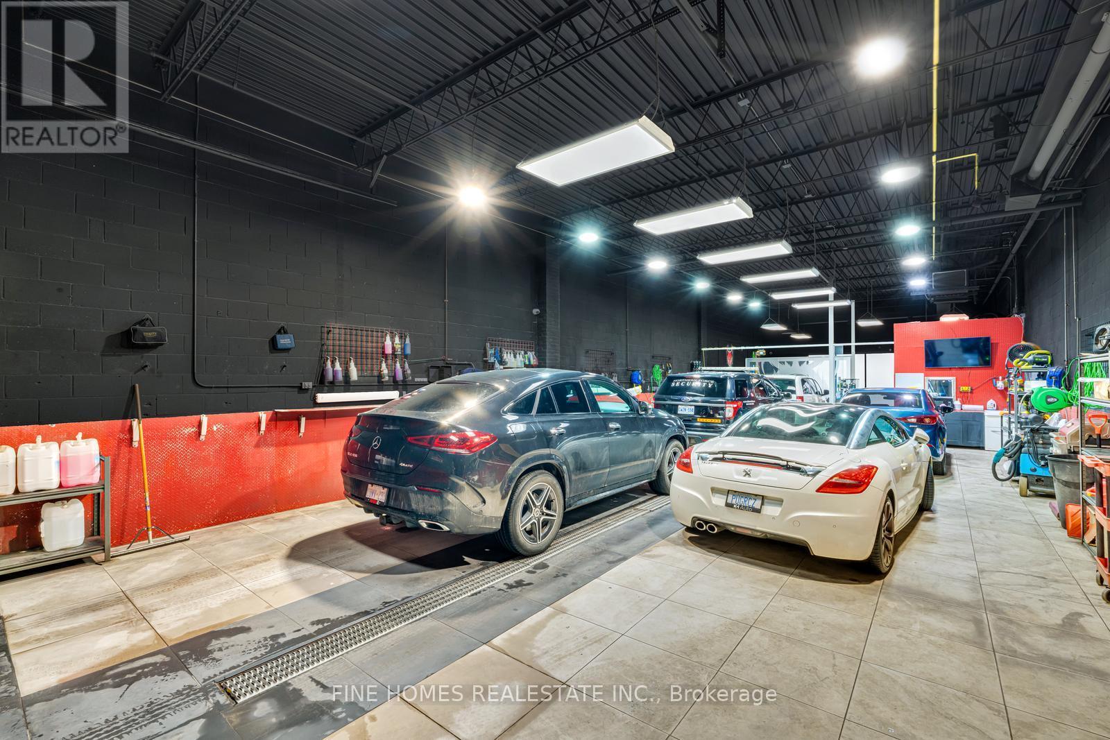 8 - 73 Alness Street, Toronto, Ontario  M3J 2H2 - Photo 18 - W12997524