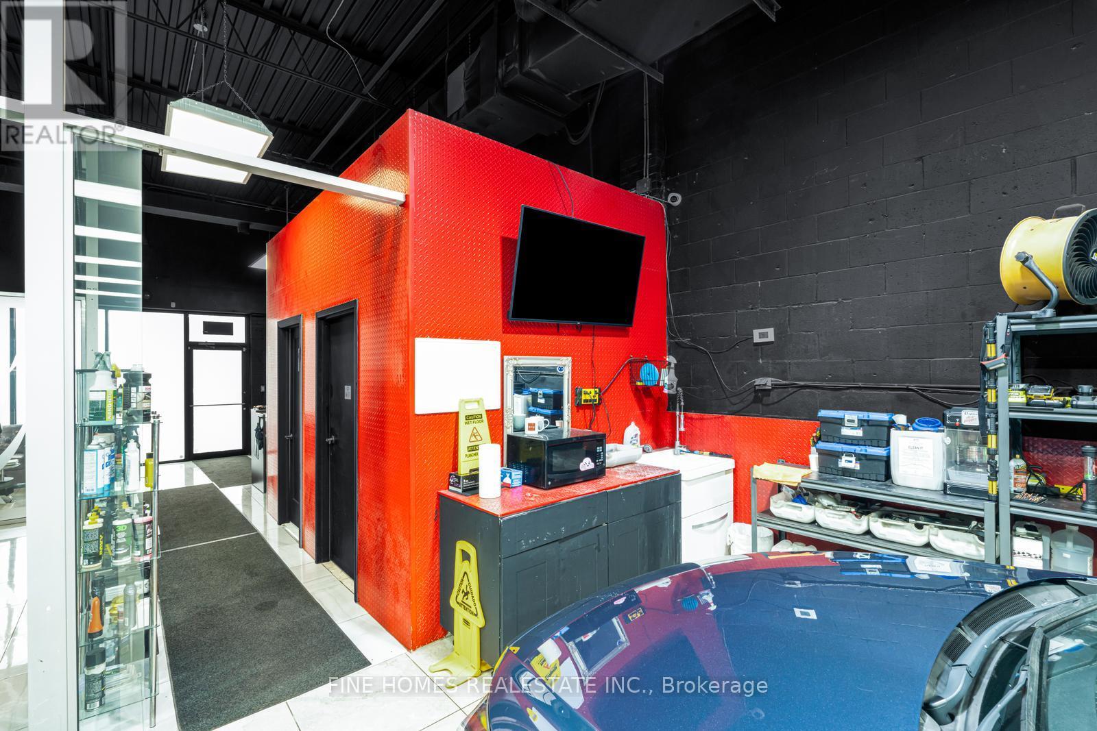 8 - 73 Alness Street, Toronto, Ontario  M3J 2H2 - Photo 22 - W12997524