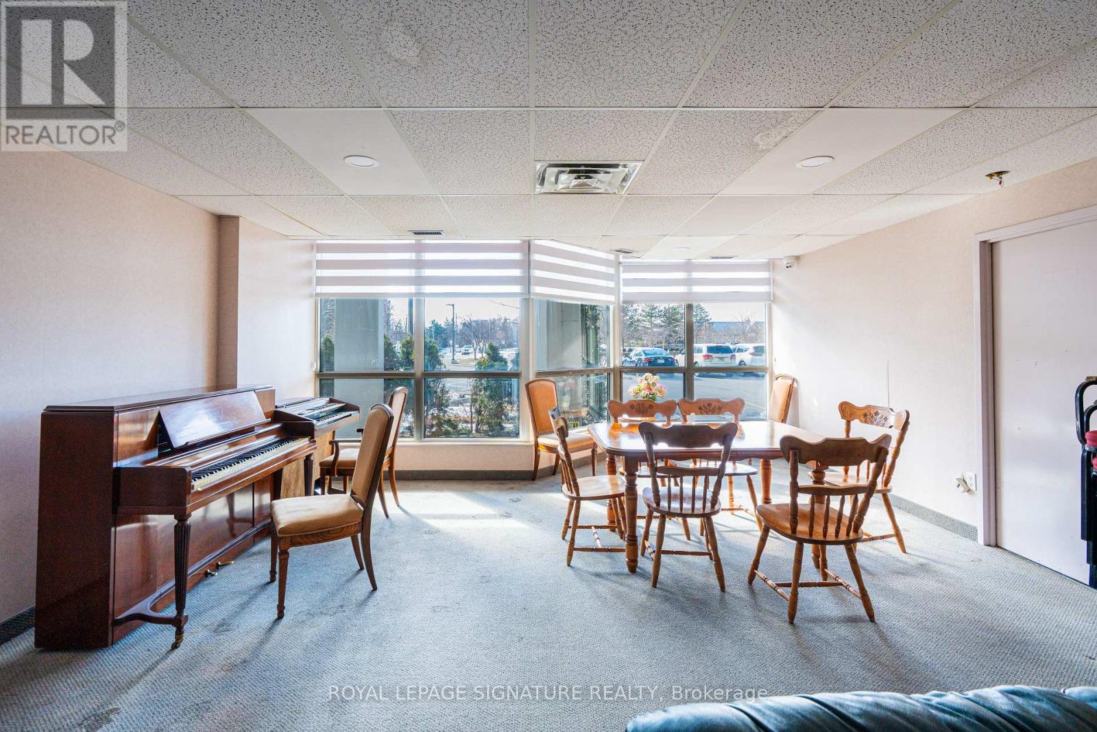 1906 - 3 Rowntree Road, Toronto, Ontario M9V 5G8 - Photo 23 - W12997540