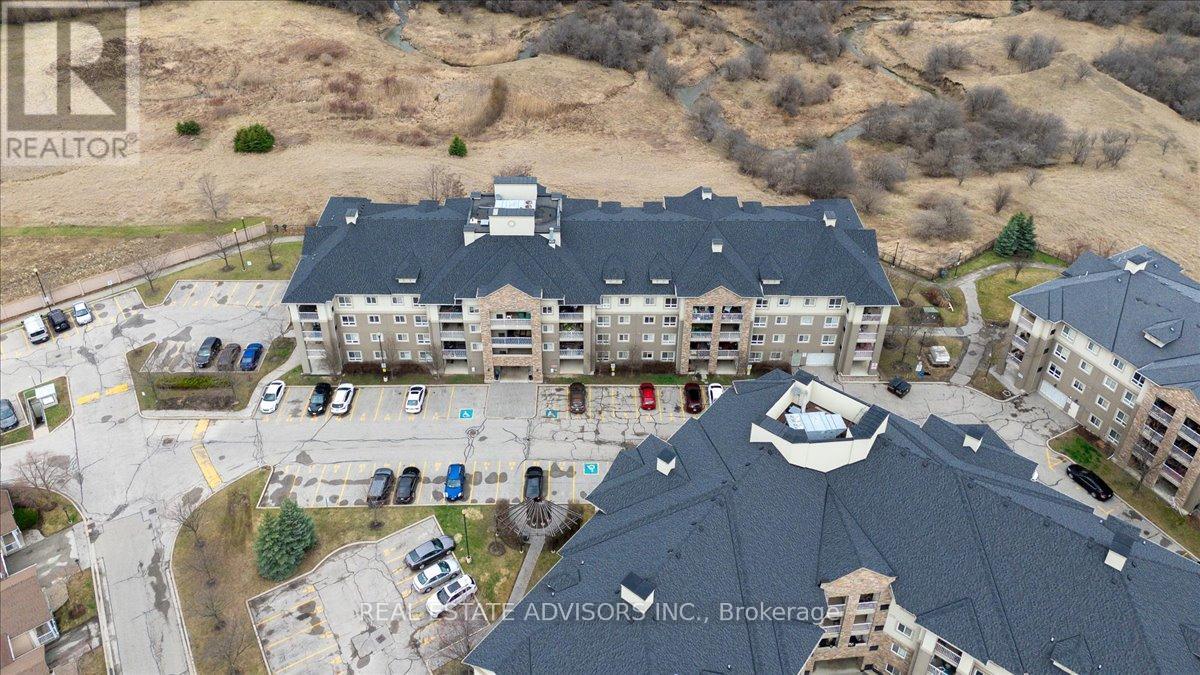 2208 - 6 Dayspring Circle, Brampton, Ontario  L6P 2Z6 - Photo 28 - W12997542