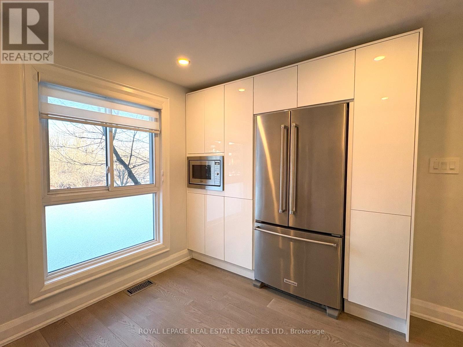 30 - 629 Rathburn Road, Toronto, Ontario  M9C 3T5 - Photo 8 - W12997556