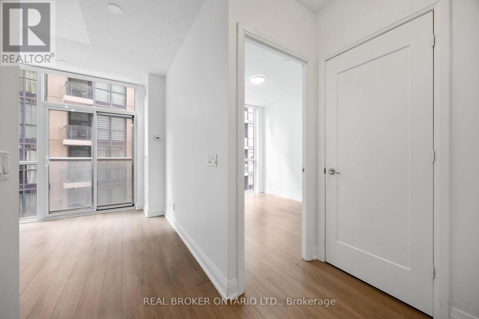 302 - 56 Annie Craig Drive, Toronto, Ontario  M8V 0C5 - Photo 16 - W12997582