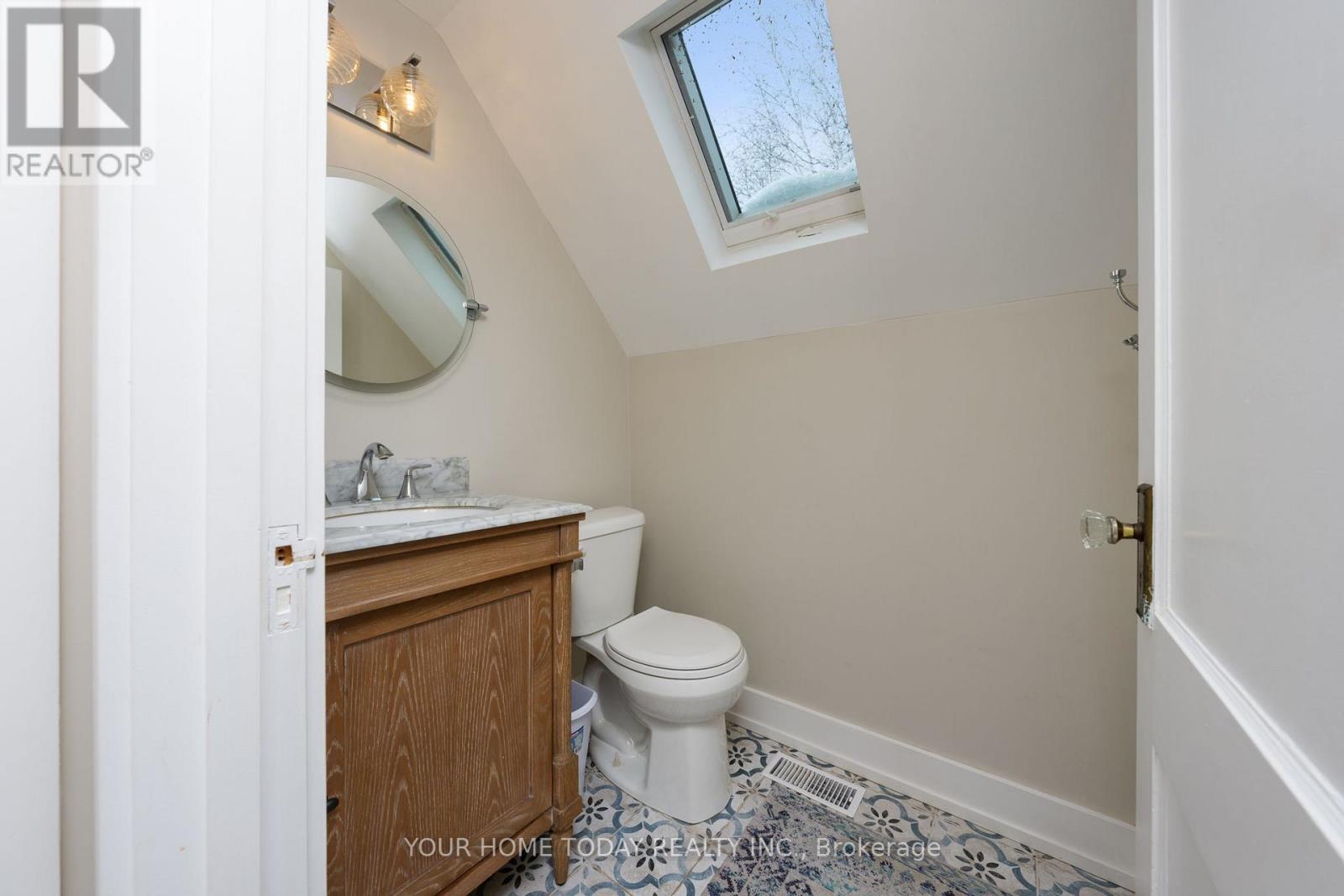 29 Normandy Boulevard, Halton Hills, Ontario  L7G 1V9 - Photo 20 - W12997620