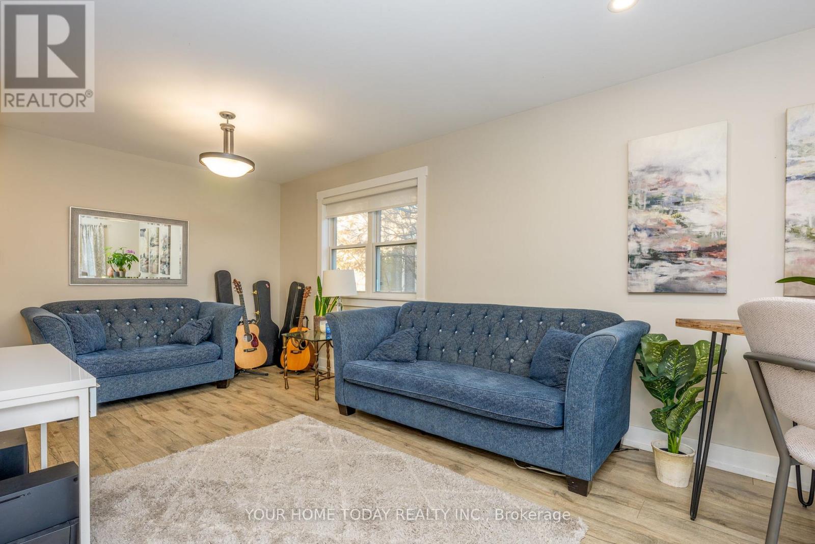 29 Normandy Boulevard, Halton Hills, Ontario  L7G 1V9 - Photo 7 - W12997620