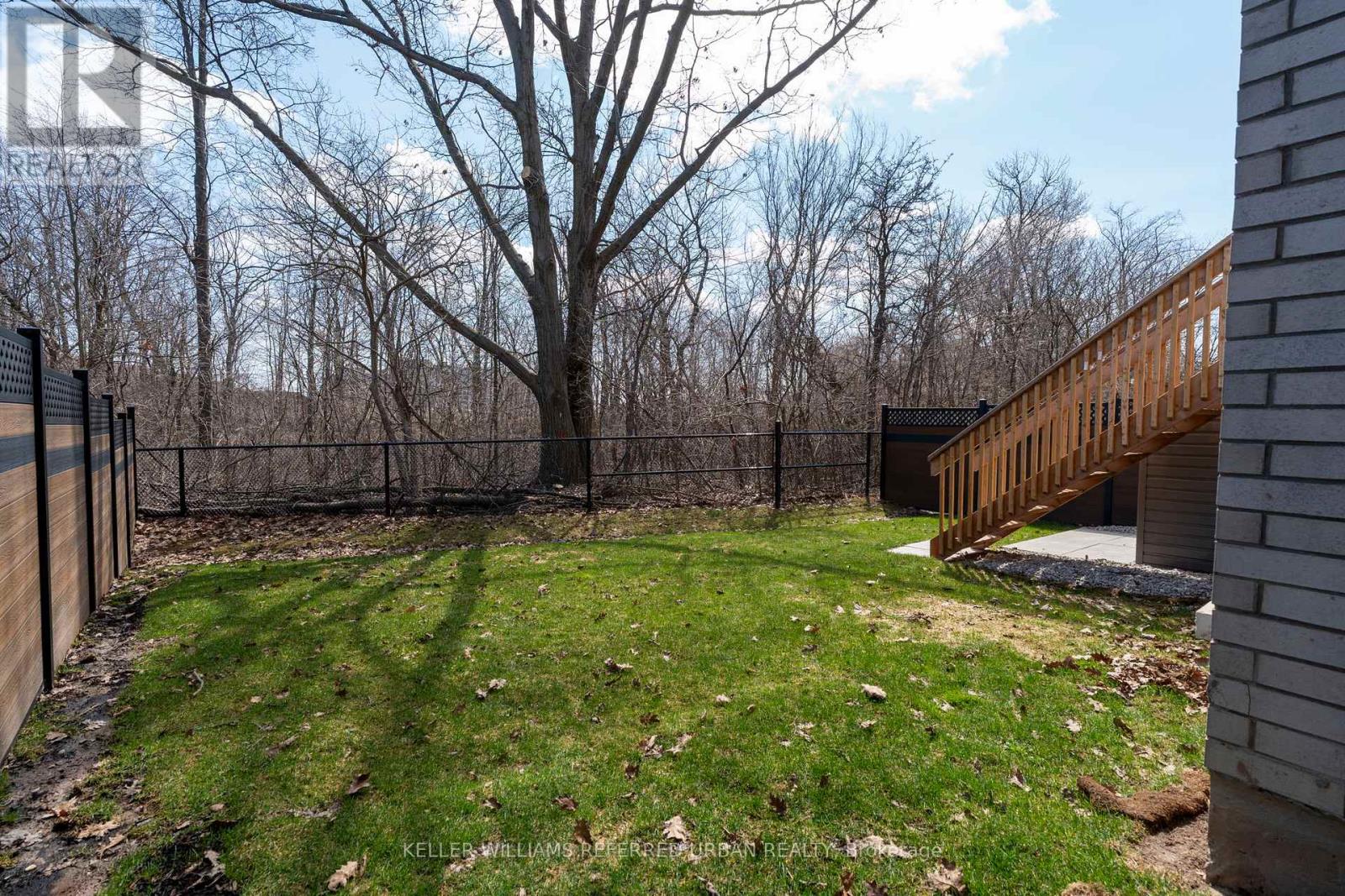 1318 Courtleigh Trail, Oakville, Ontario  L6H 7Y5 - Photo 29 - W12997664