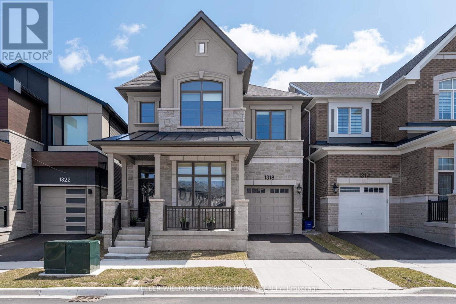 1318 Courtleigh Trail, Oakville, Ontario  L6H 7Y5 - Photo 31 - W12997664