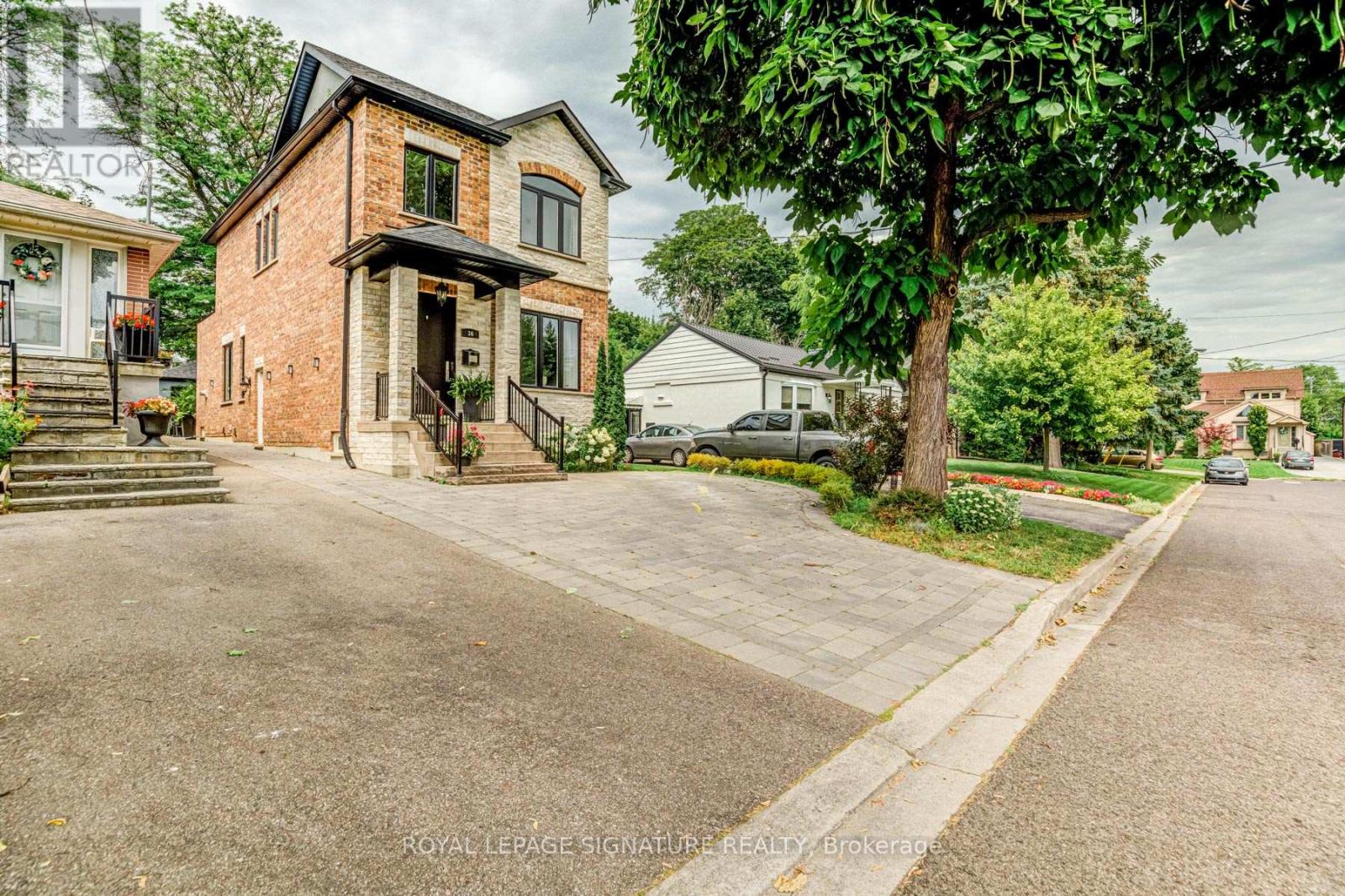 Bsmt - 36 Roxaline Street, Toronto, Ontario  M9P 2Y9 - Photo 3 - W12997676