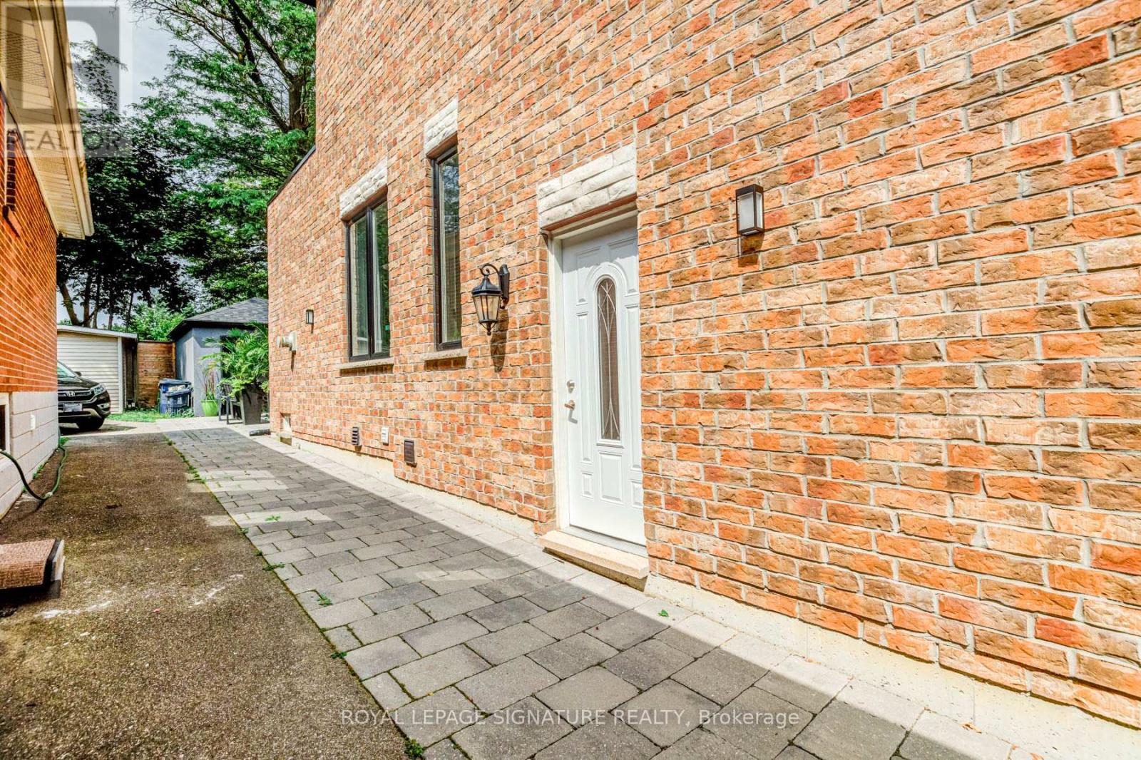 Bsmt - 36 Roxaline Street, Toronto, Ontario  M9P 2Y9 - Photo 5 - W12997676