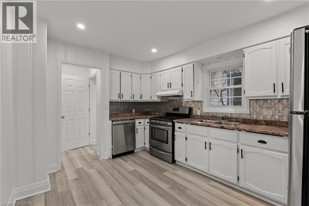 15 Mccormick Street Unit Lower, Welland, Ontario  L3C 4L8 - Photo 3 - 40820775