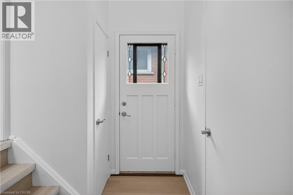 188 Tuxedo Avenue S, Hamilton, Ontario L8K 2S4 - Photo 26 - 40819348