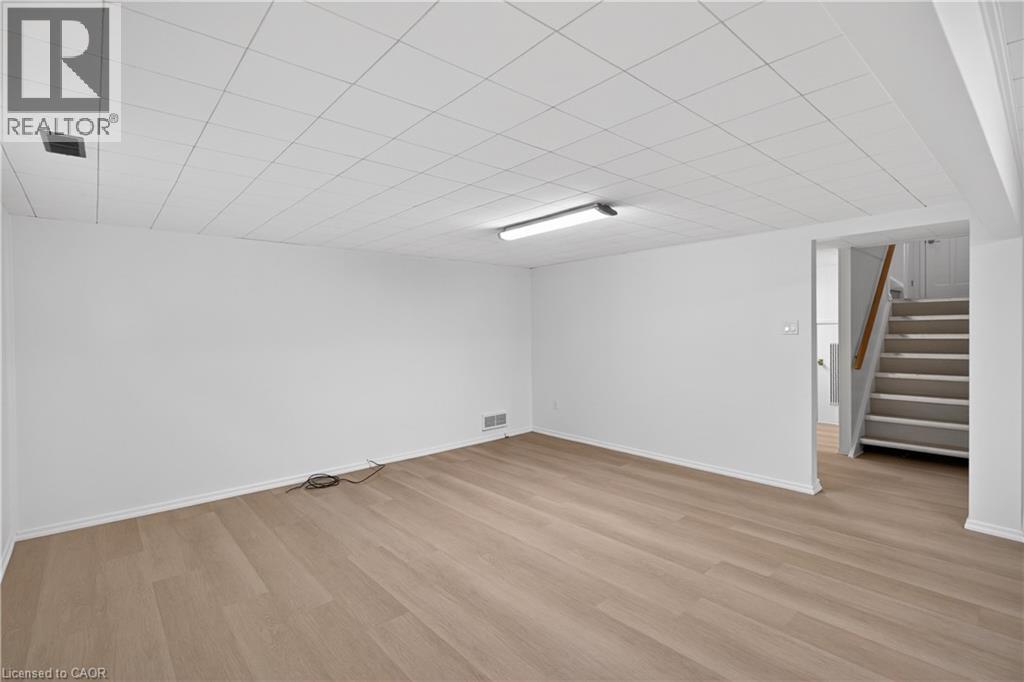 188 Tuxedo Avenue S, Hamilton, Ontario L8K 2S4 - Photo 31 - 40819348