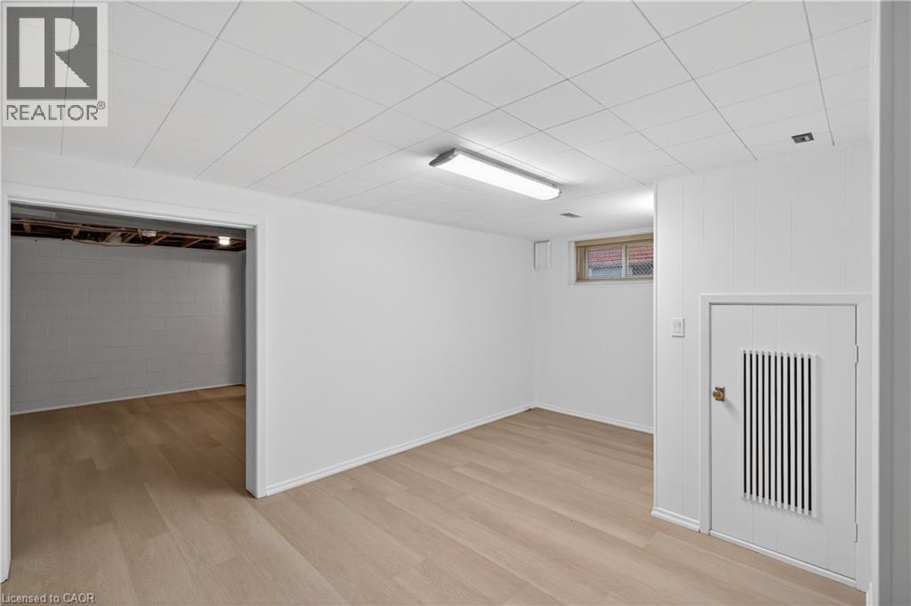 188 Tuxedo Avenue S, Hamilton, Ontario L8K 2S4 - Photo 33 - 40819348