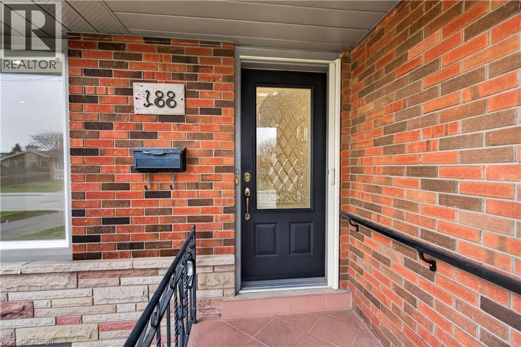 188 Tuxedo Avenue S, Hamilton, Ontario L8K 2S4 - Photo 4 - 40819348