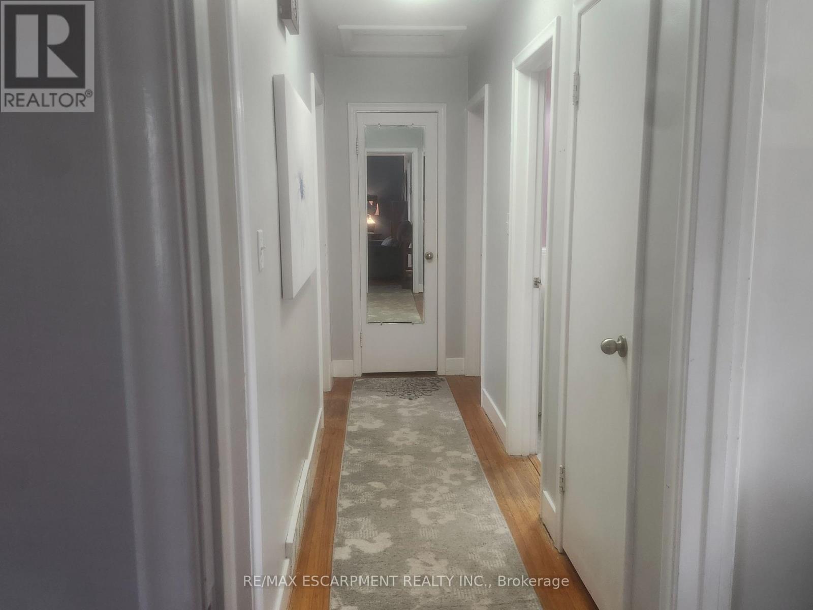 6142 Scott Street, Niagara Falls, Ontario  L2E 3B5 - Photo 12 - X12997438