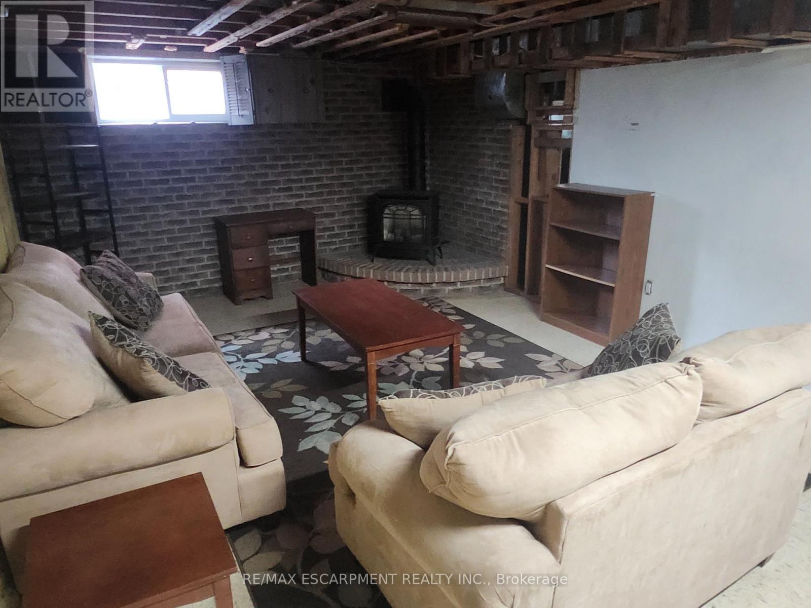 6142 Scott Street, Niagara Falls, Ontario  L2E 3B5 - Photo 19 - X12997438