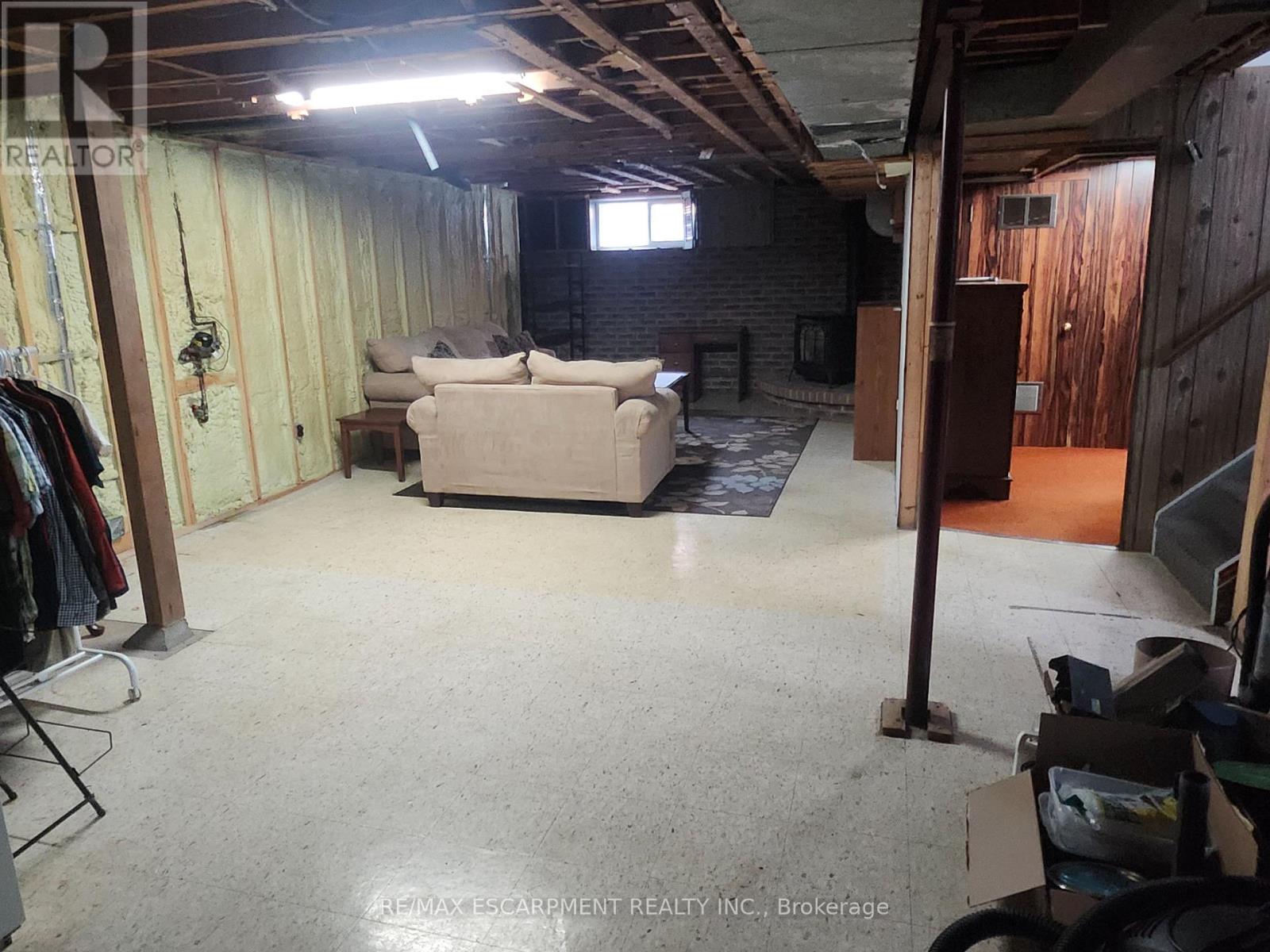 6142 Scott Street, Niagara Falls, Ontario  L2E 3B5 - Photo 24 - X12997438