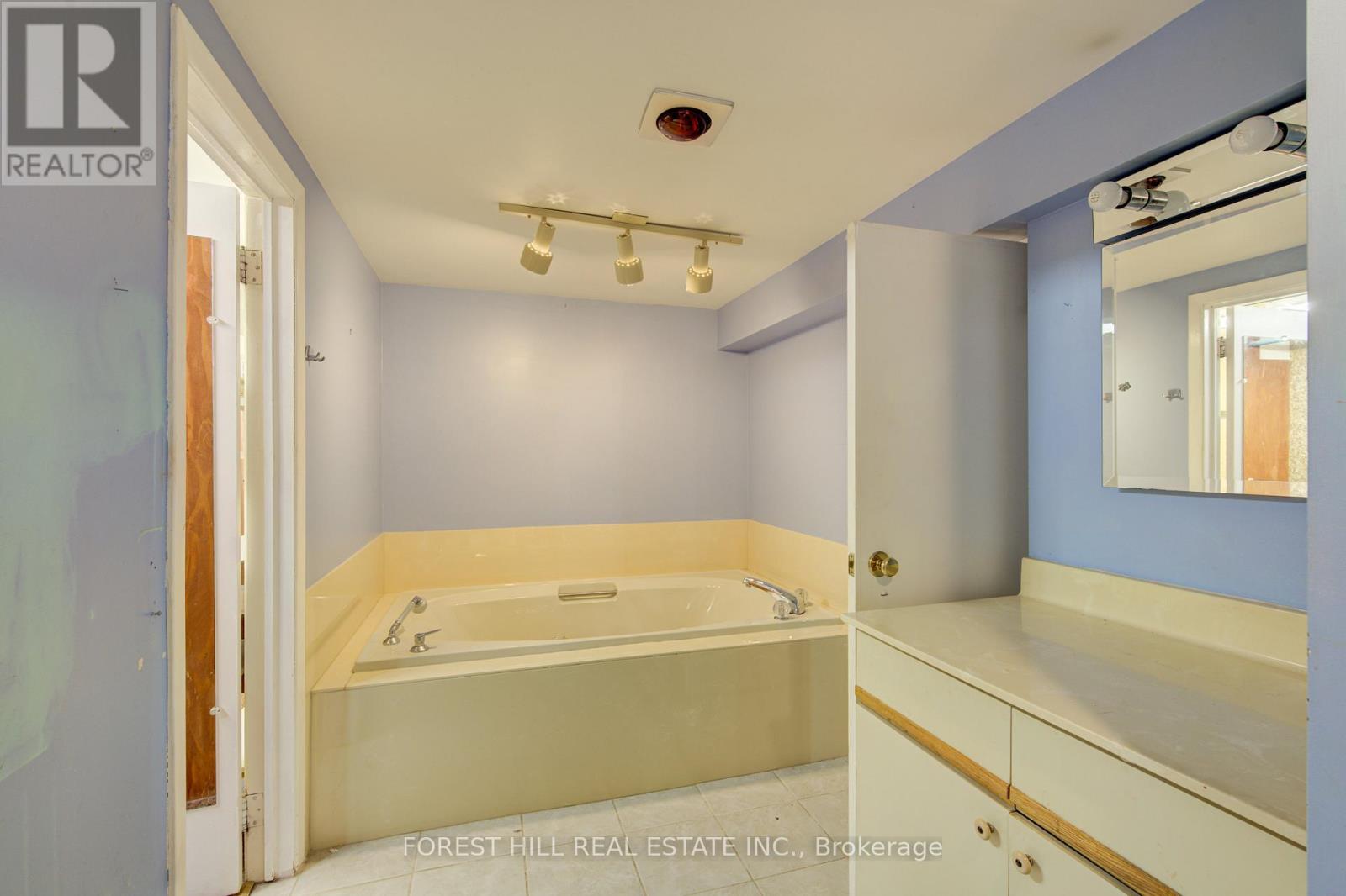 530 Huron Street, London East, Ontario  N5Y 4J5 - Photo 24 - X12997444