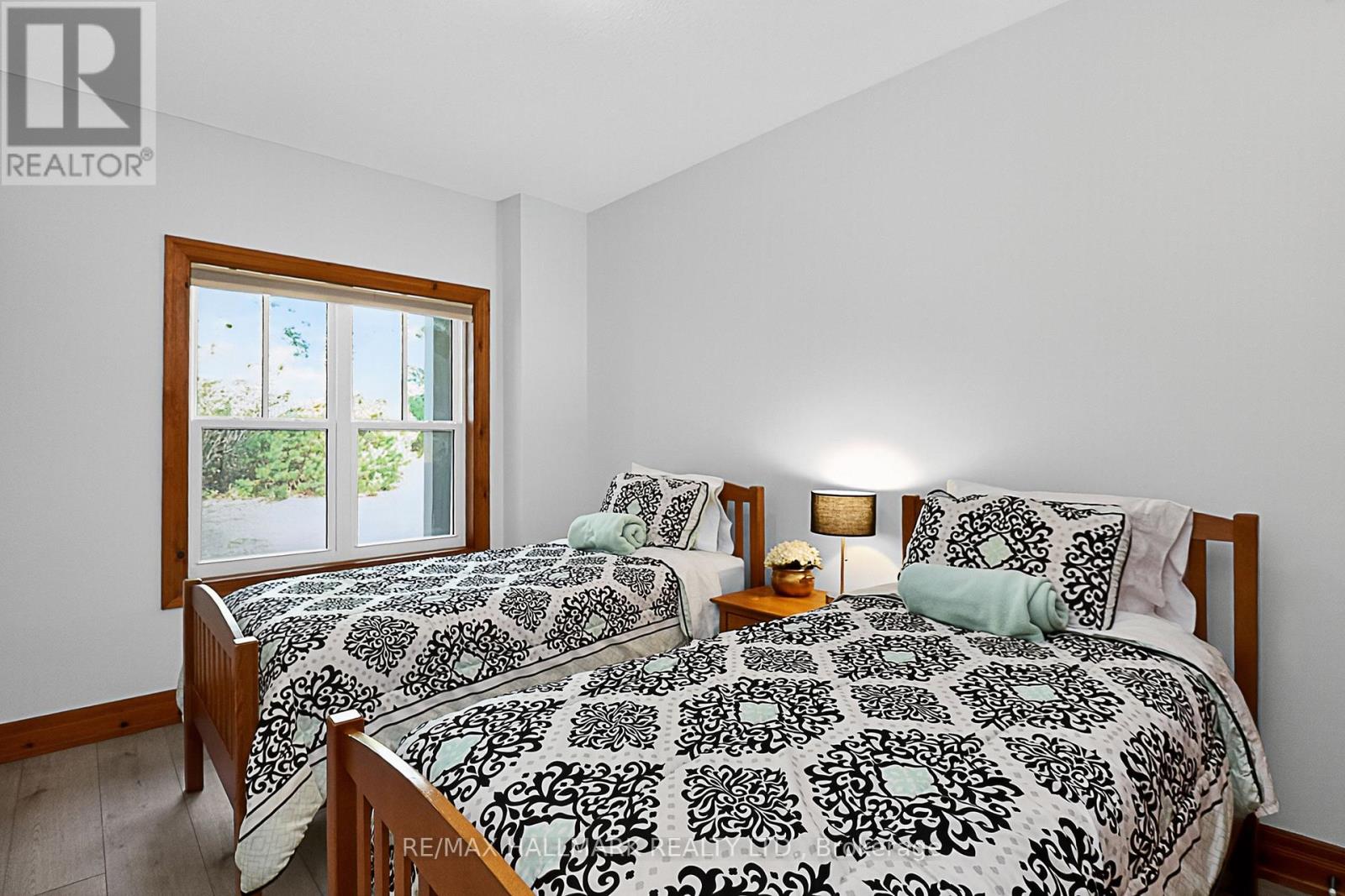 101 - 184 Snowbridge Way, Blue Mountains, Ontario  L9Y 0V1 - Photo 21 - X12997470