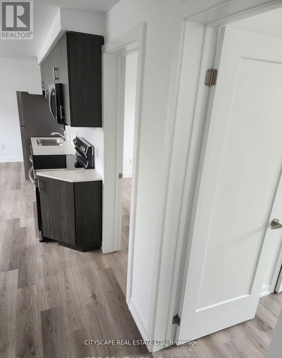 814 - 4263 Fourth Avenue, Niagara Falls, Ontario  L2E 0C2 - Photo 5 - X12997498