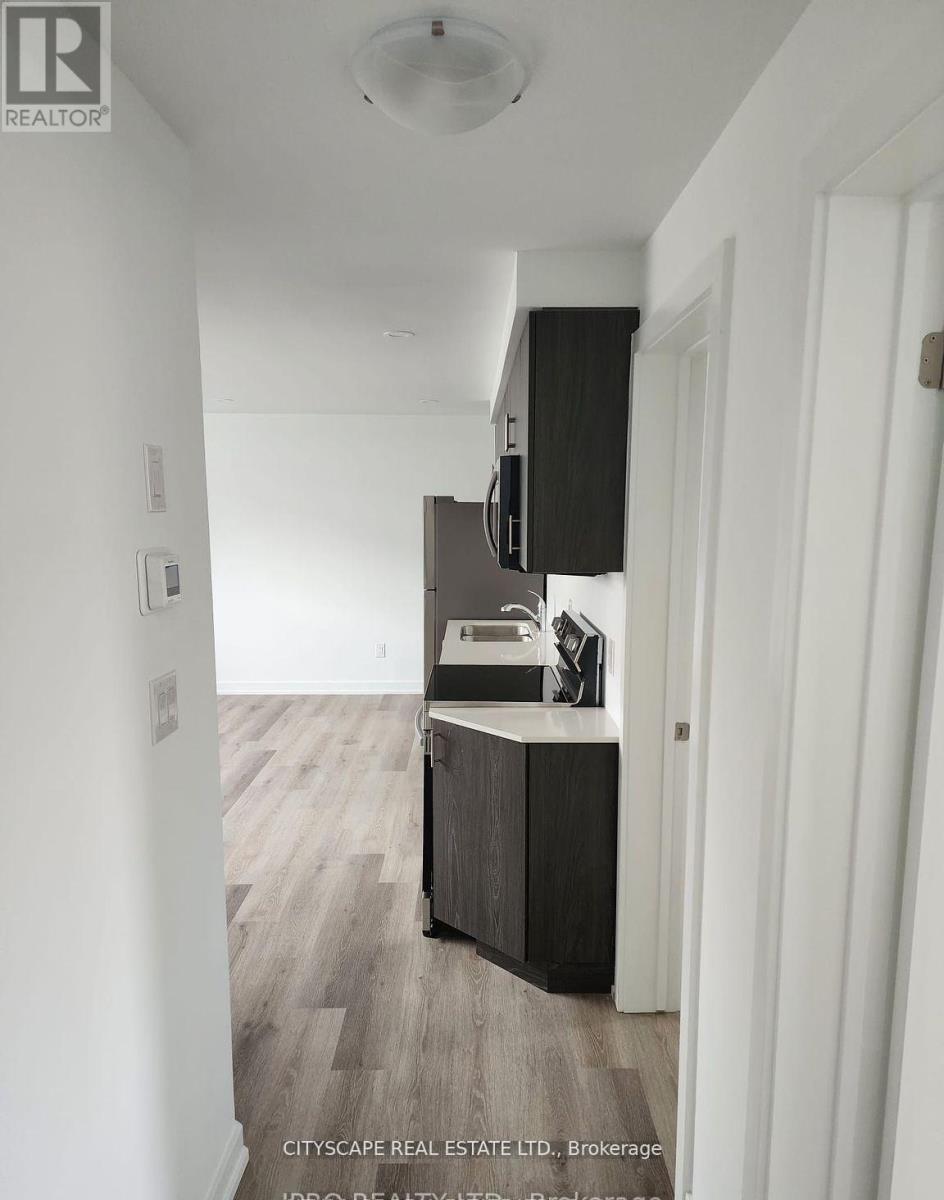 814 - 4263 Fourth Avenue, Niagara Falls, Ontario  L2E 0C2 - Photo 6 - X12997498