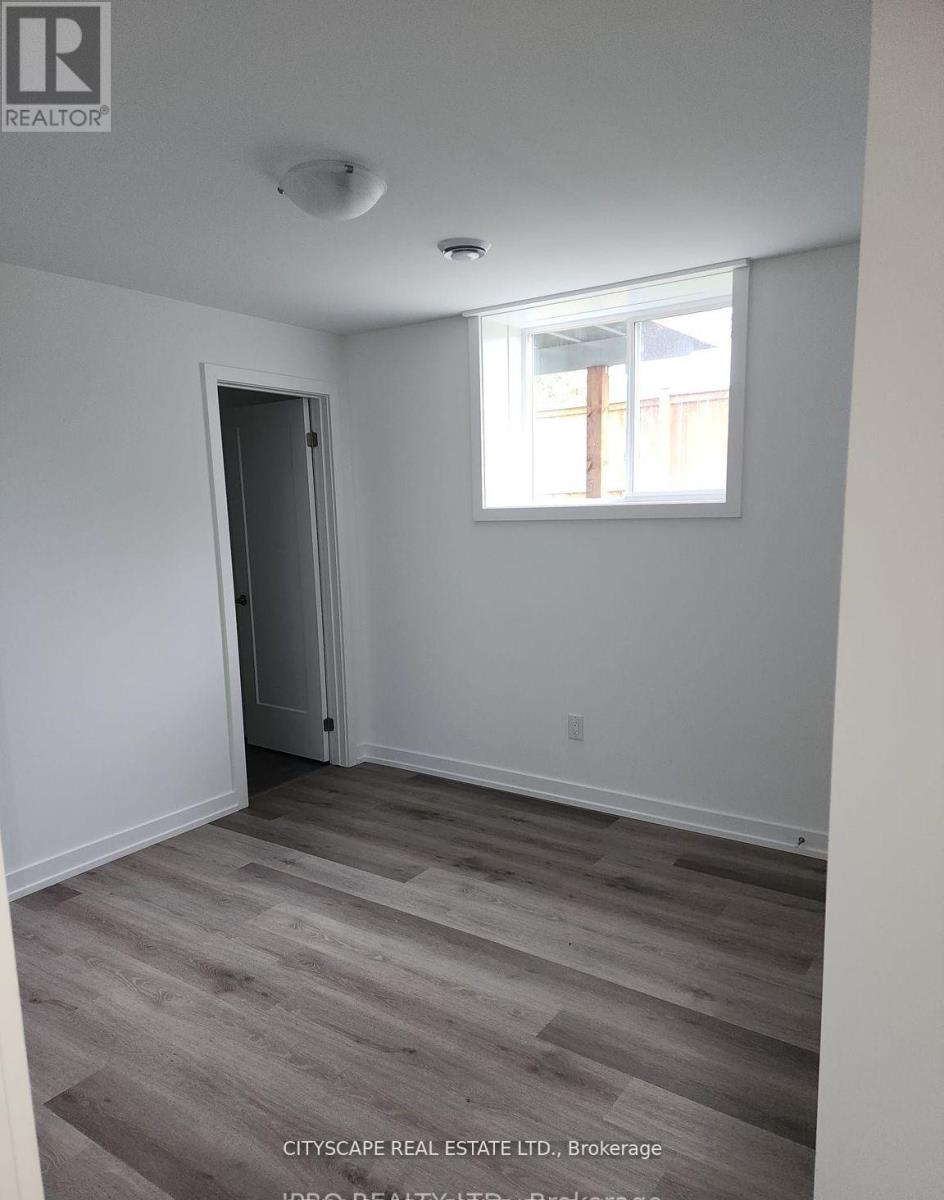 814 - 4263 Fourth Avenue, Niagara Falls, Ontario  L2E 0C2 - Photo 9 - X12997498