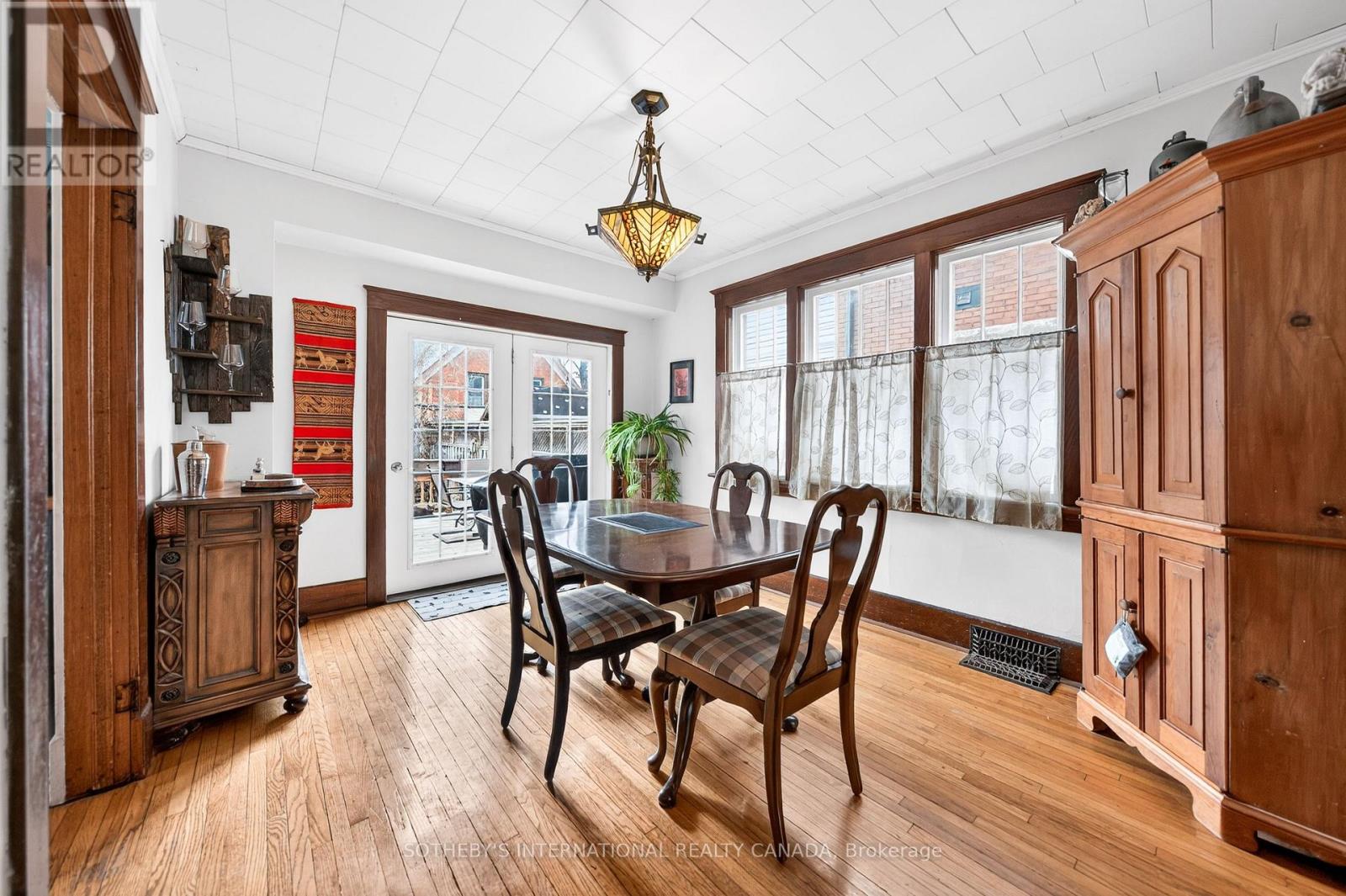 327 Park Street, Kitchener, Ontario  N2G 1N2 - Photo 12 - X12997586