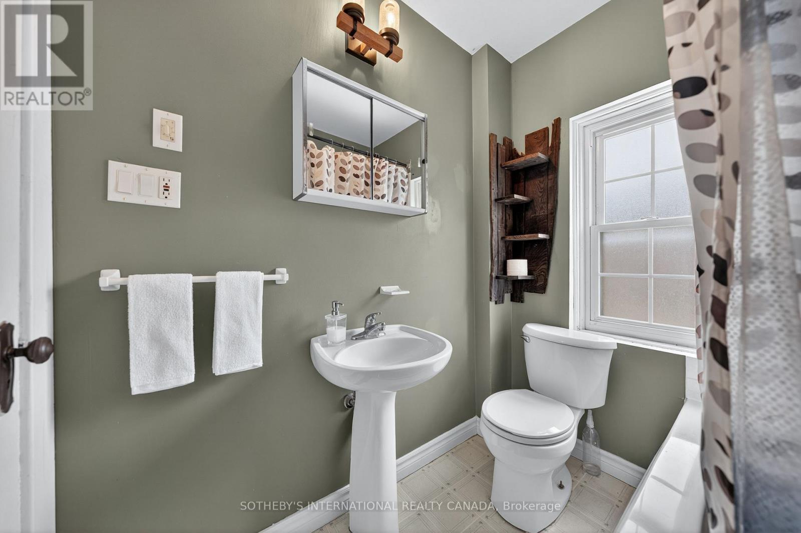 327 Park Street, Kitchener, Ontario  N2G 1N2 - Photo 39 - X12997586