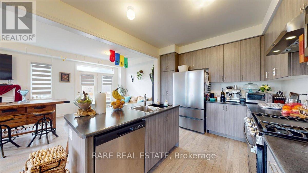 274 Skinner Road, Hamilton, Ontario  L8B 1X2 - Photo 3 - X12997616