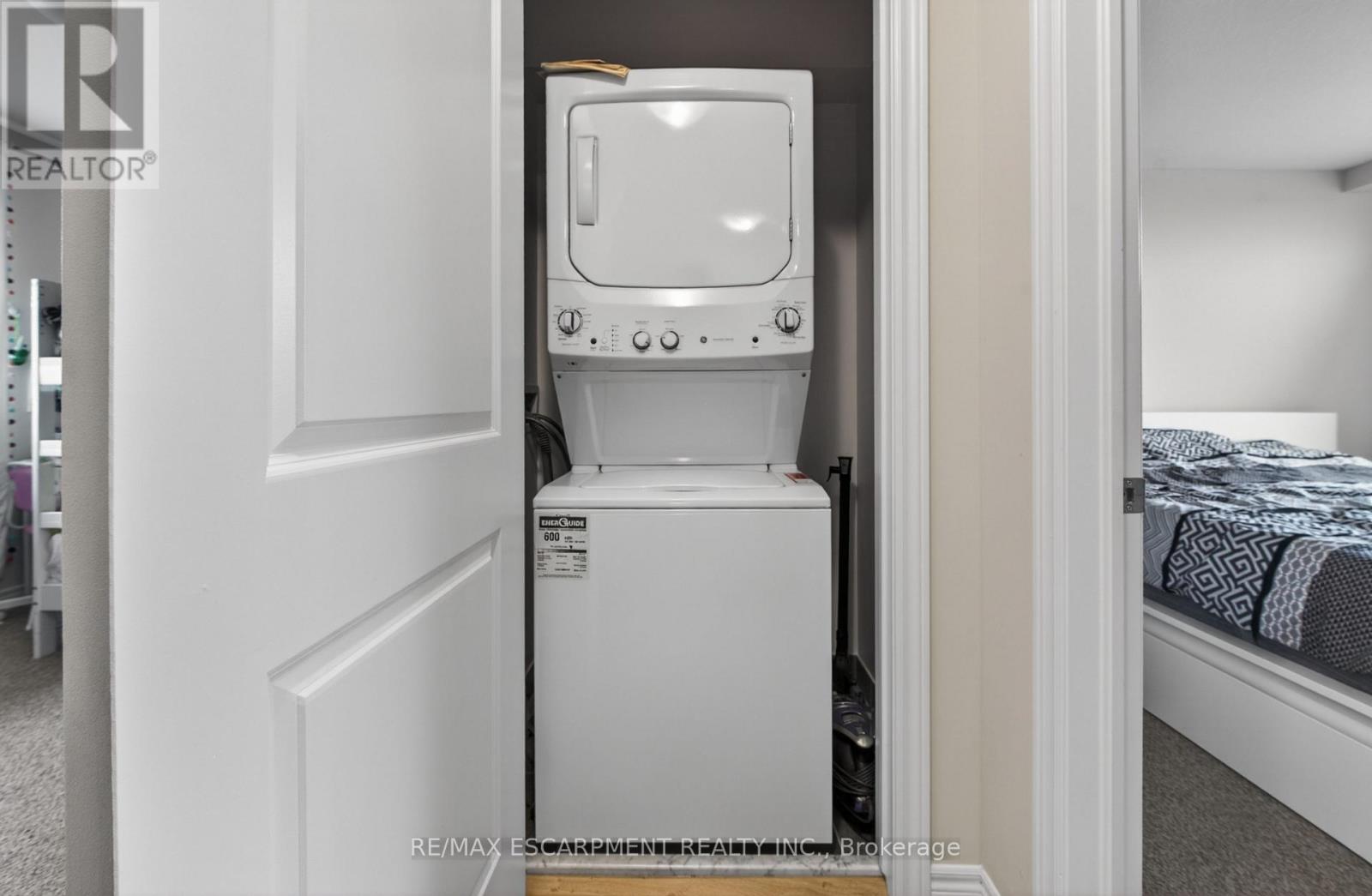 13 - 19 Picardy Drive, Hamilton, Ontario  L8J 0M7 - Photo 30 - X12997666